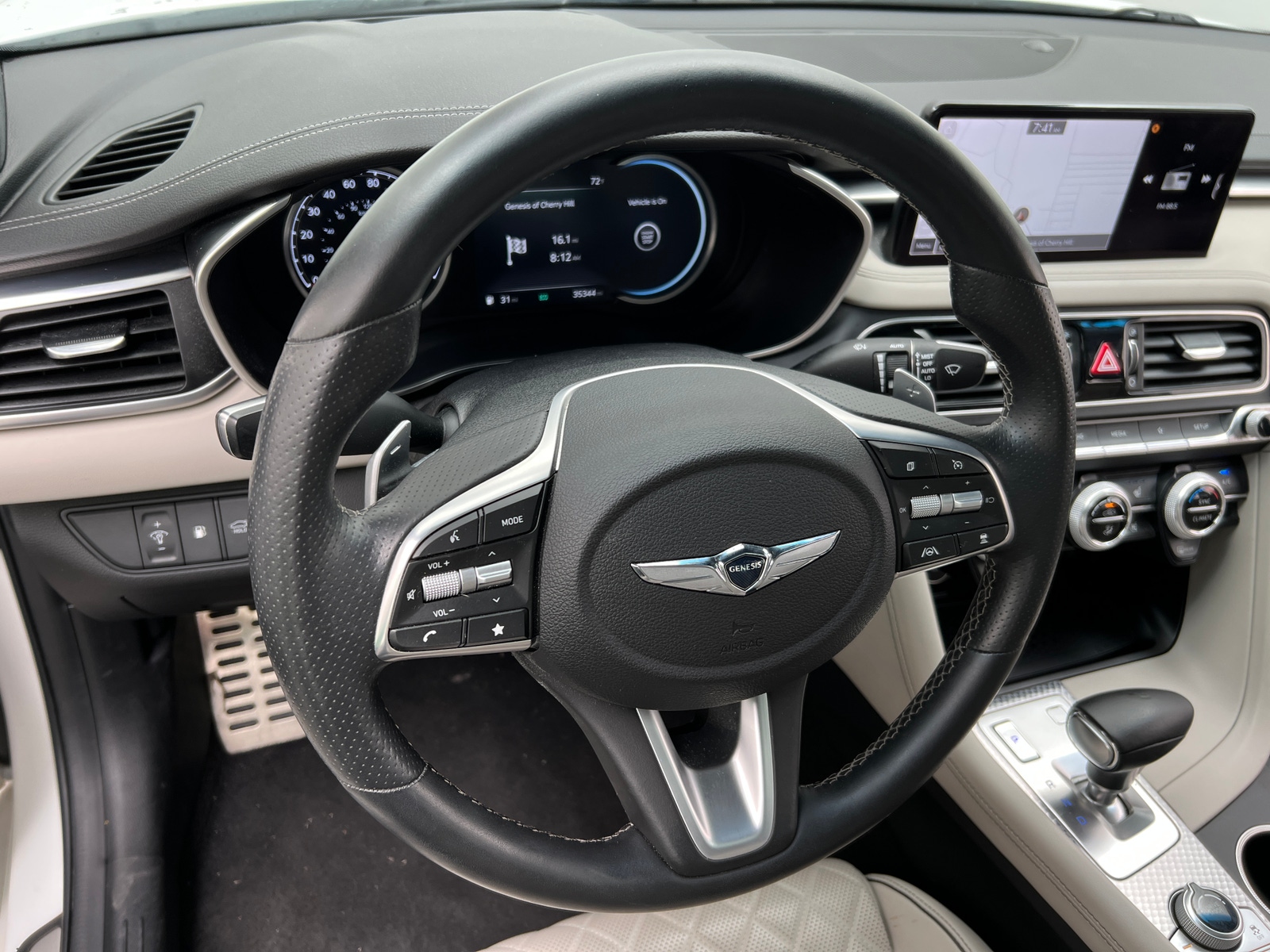 Thumbnail: 2023 Genesis G70 - 4