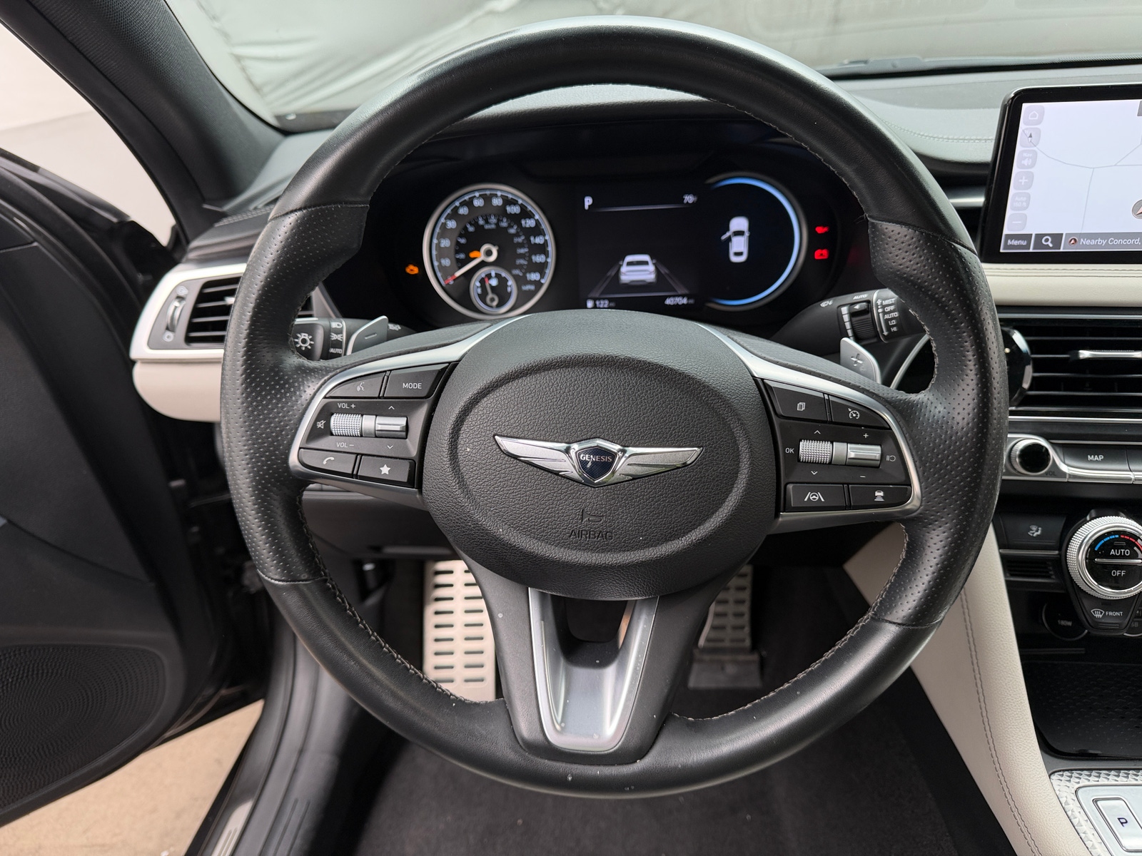 Thumbnail: 2023 Genesis G70 - 4