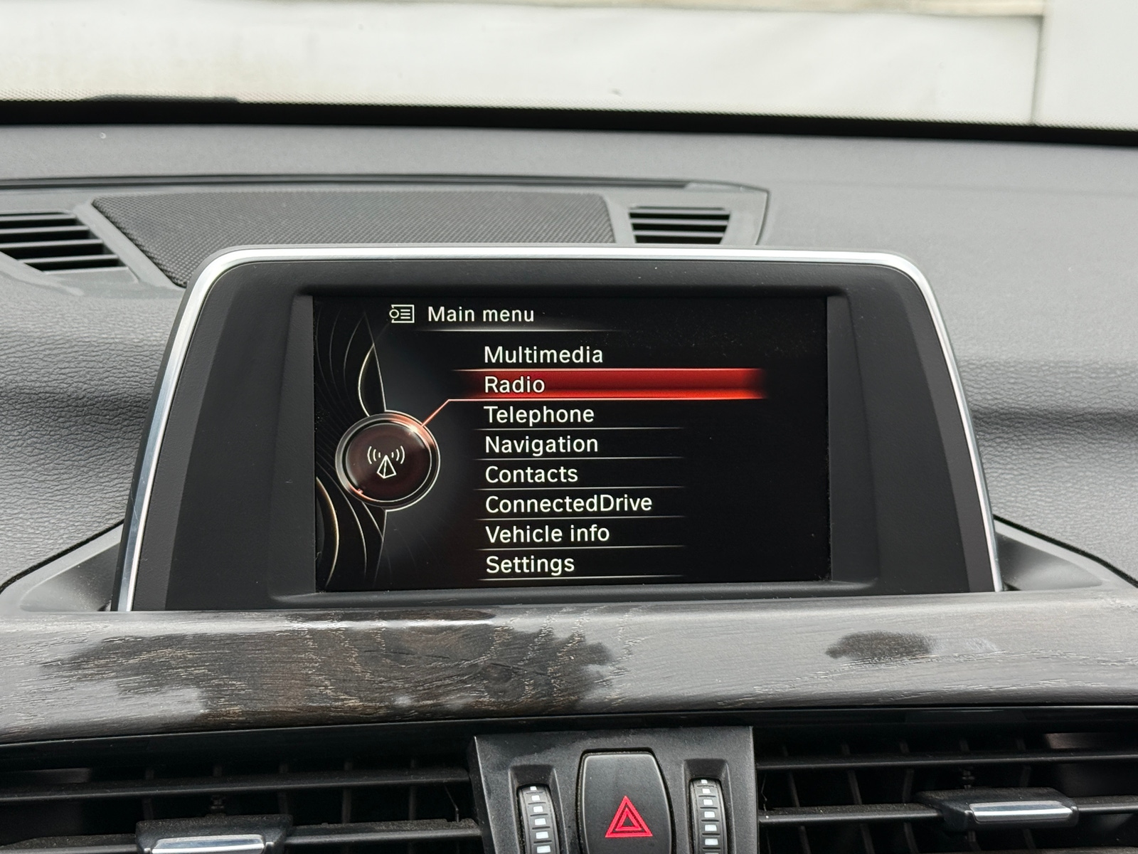 Thumbnail: 2016 BMW X1 - 4