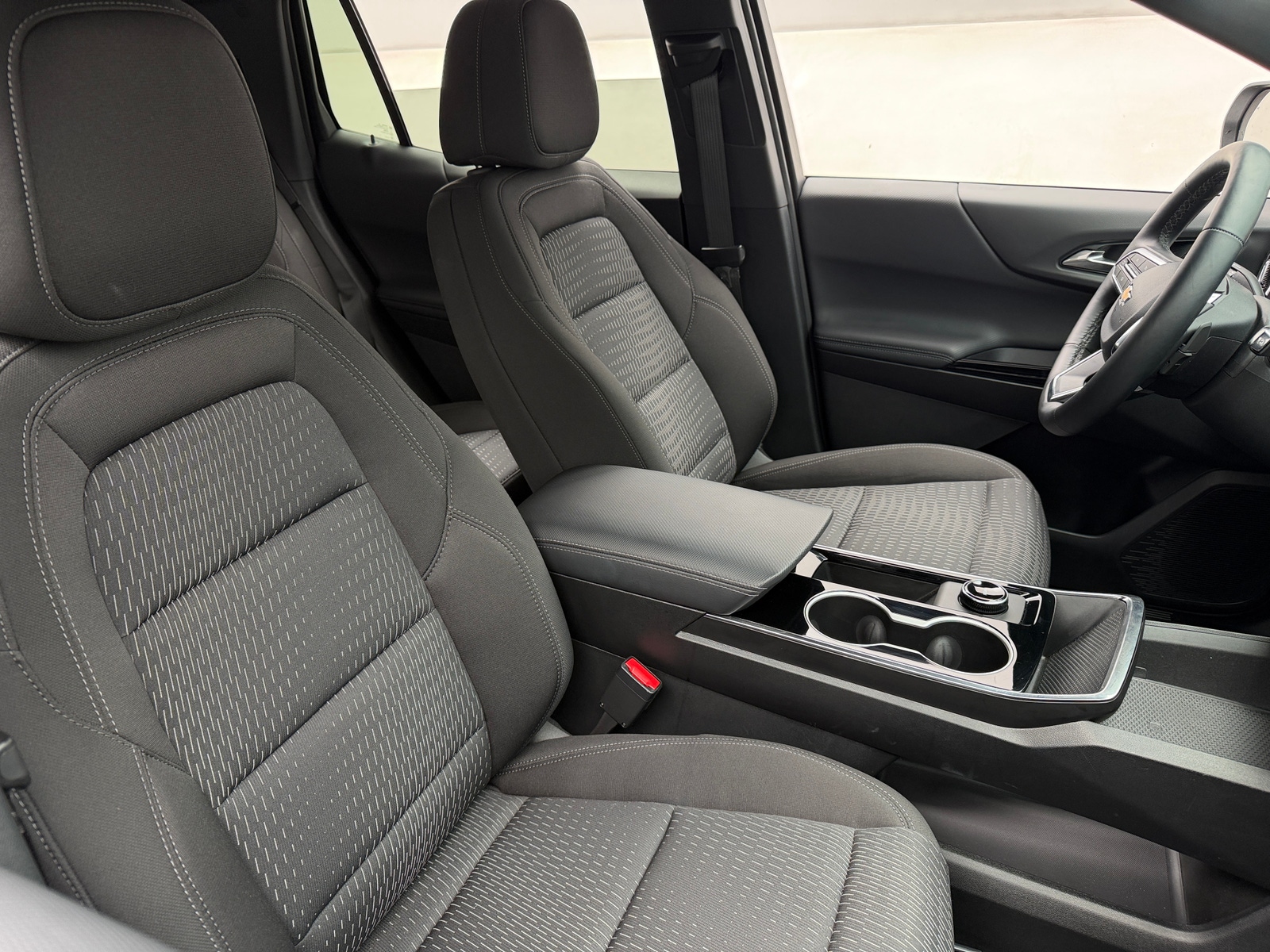Thumbnail: 2026 Chevrolet Equinox - 2