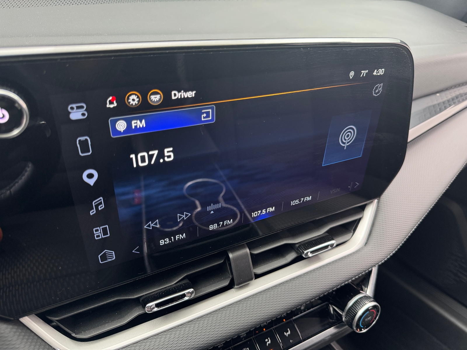 Thumbnail: 2026 Chevrolet Equinox - 4