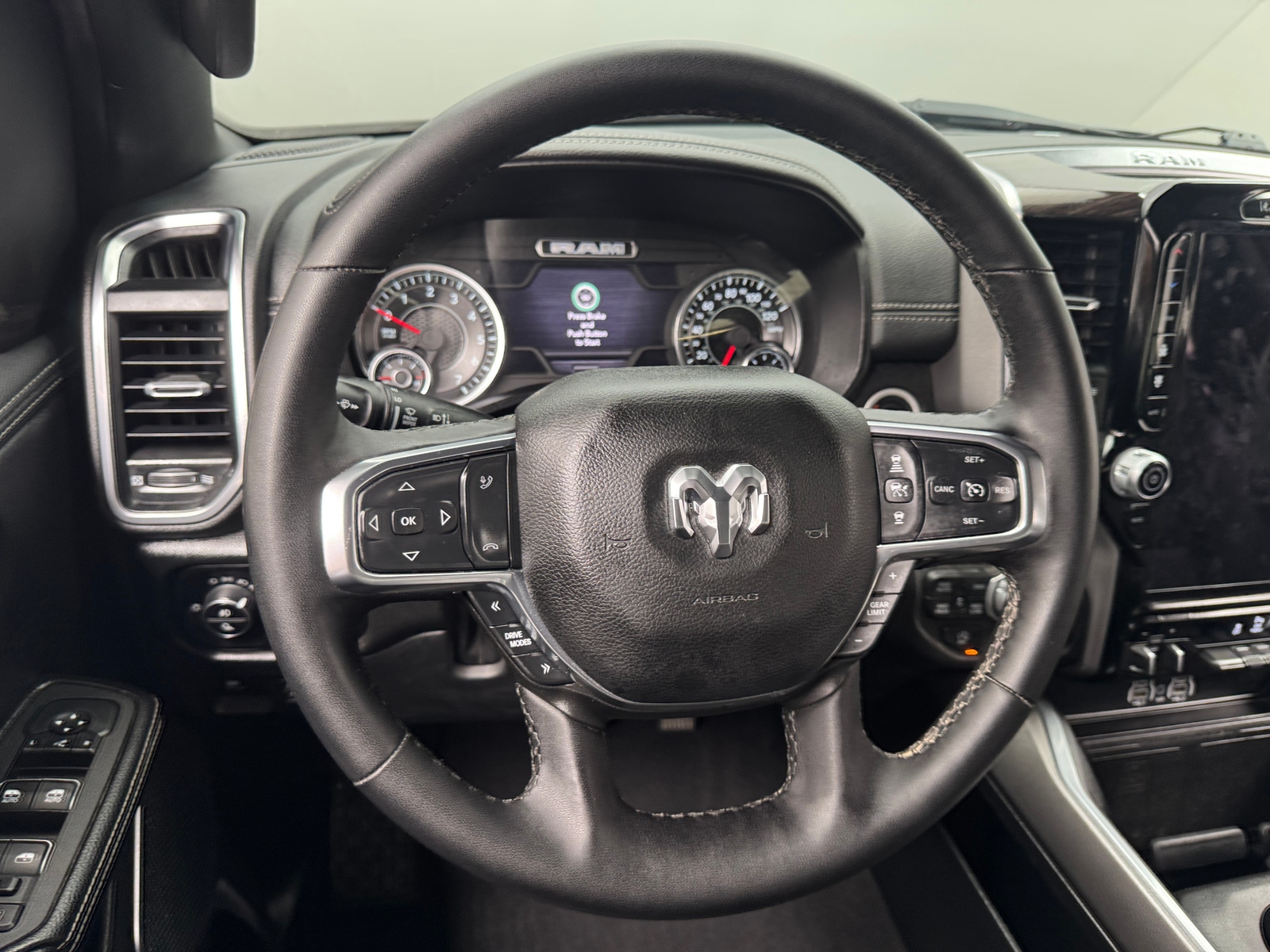 Thumbnail: 2025 RAM 1500 - 4