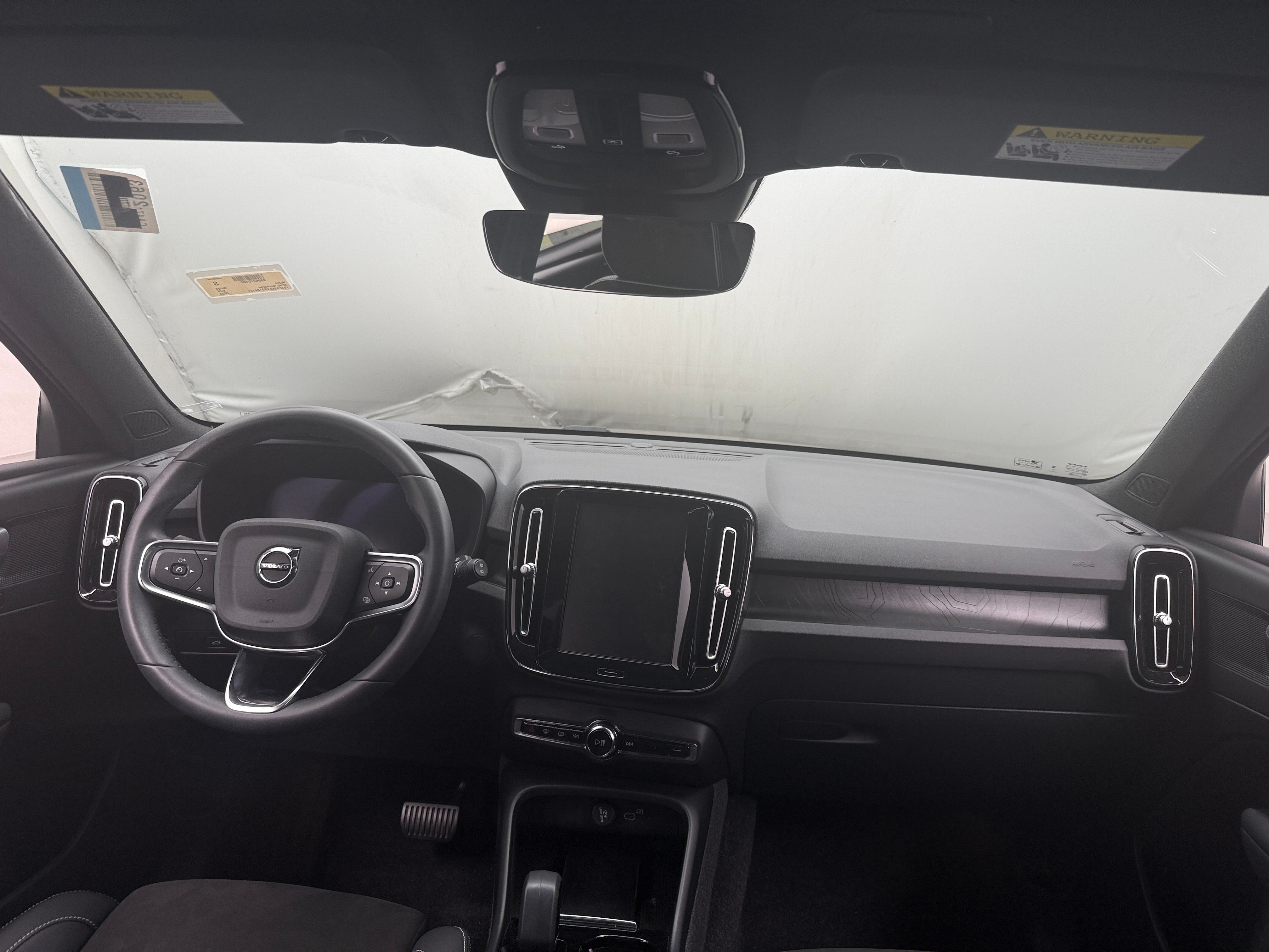 Used 2023 Volvo XC40 Plus with VIN YV4ED3ULXP2104121 for sale in Auburn, WA