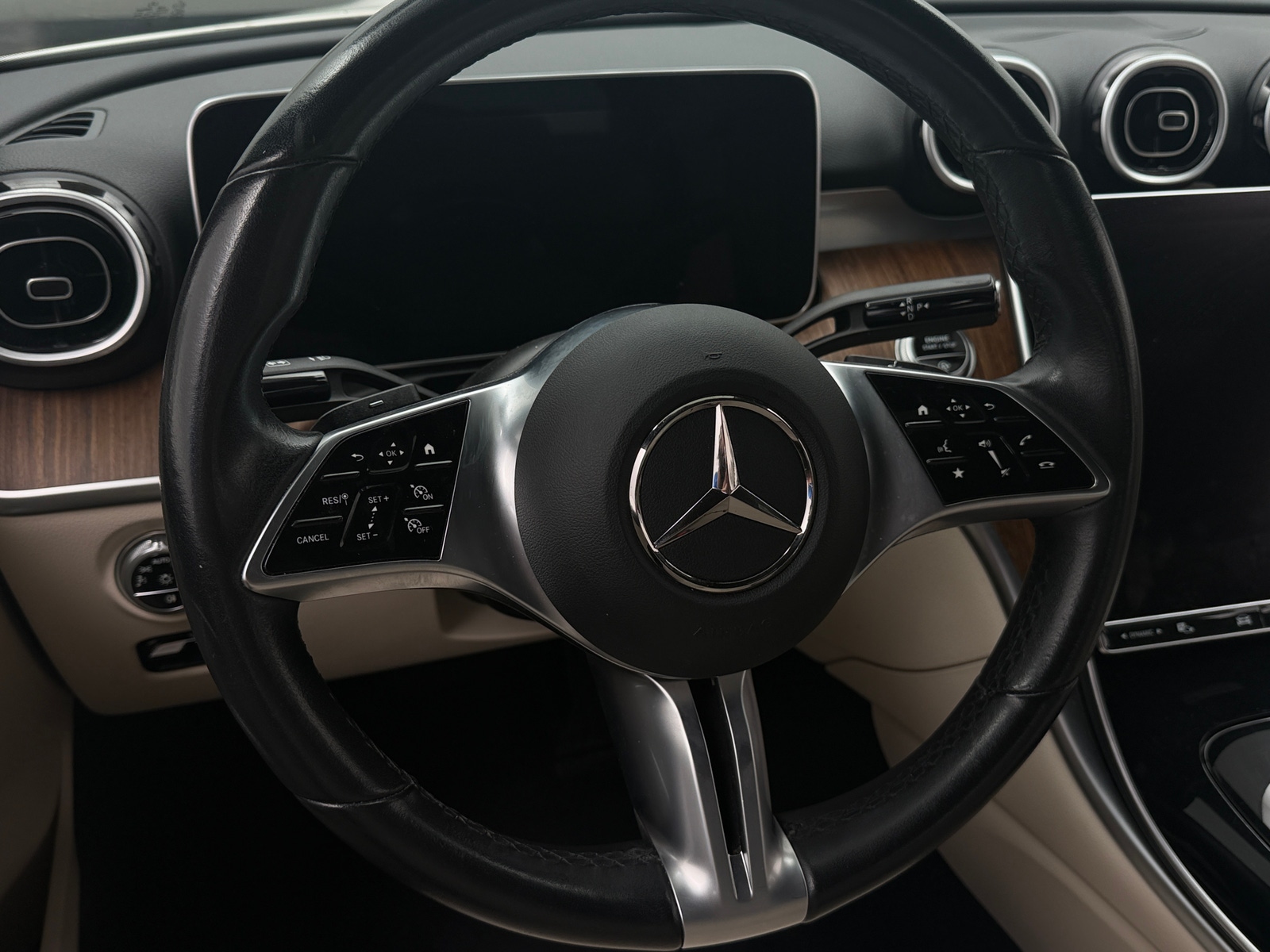 Thumbnail: 2025 Mercedes-Benz C-Class - 4