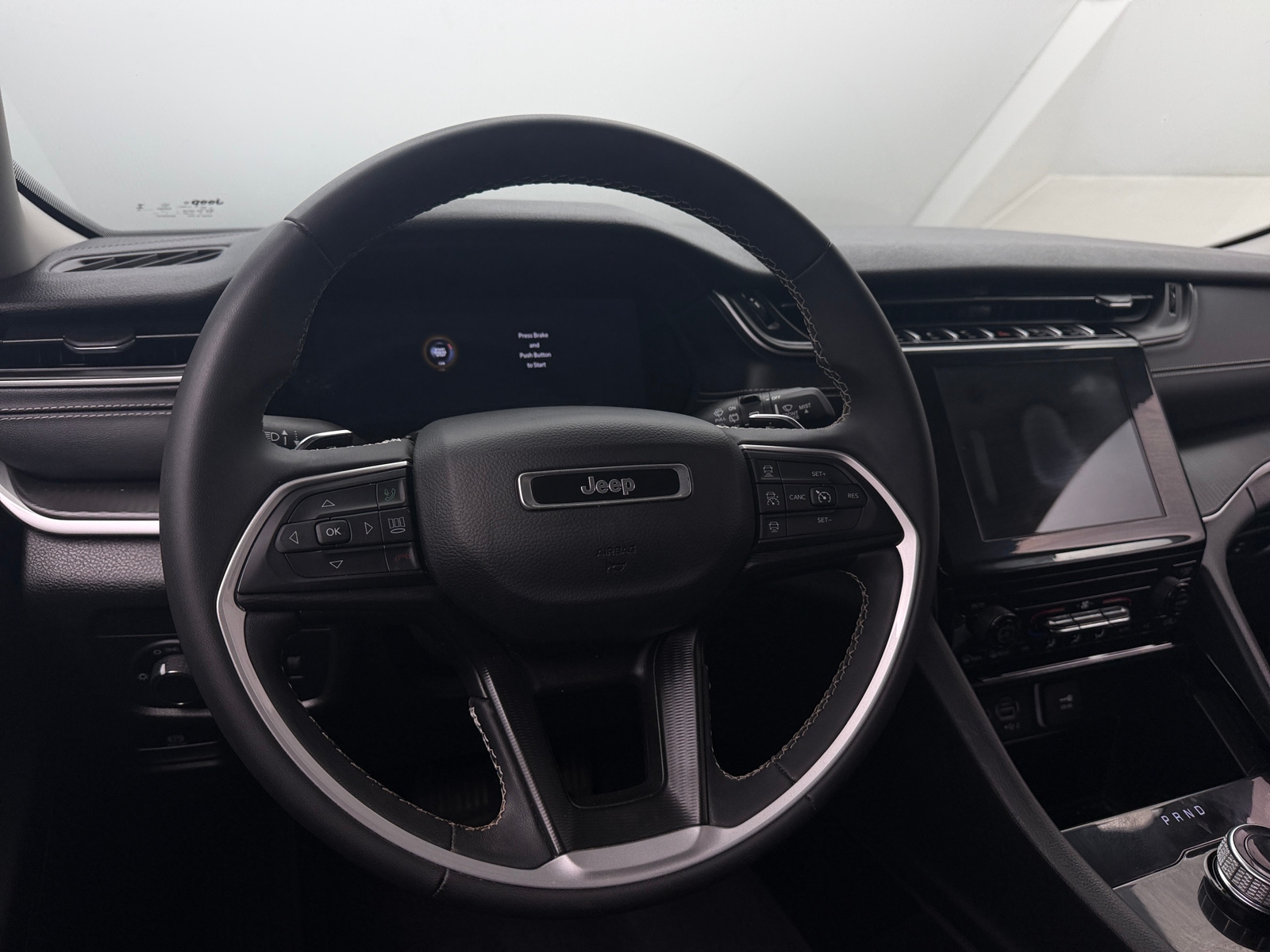 Thumbnail: 2023 Jeep Grand Cherokee - 5