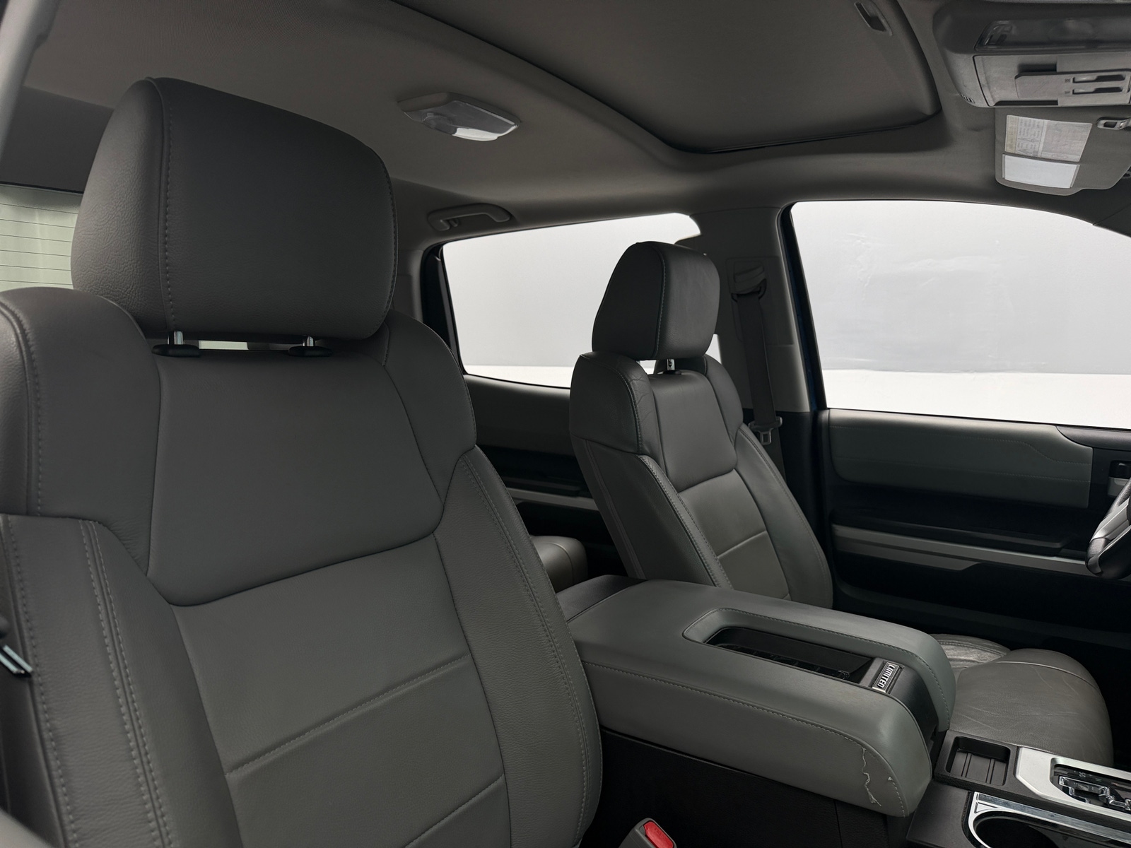 Thumbnail: 2016 Toyota Tundra - 2