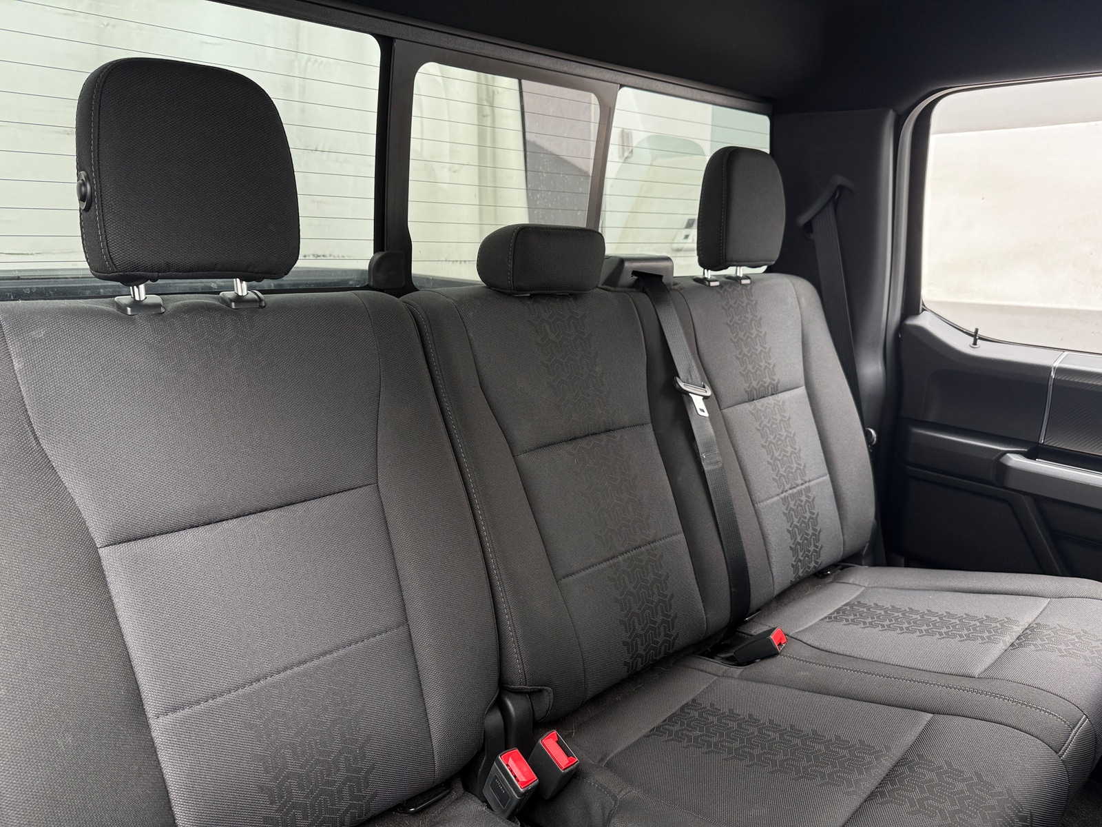 Thumbnail: 2018 Ford Econoline - 6