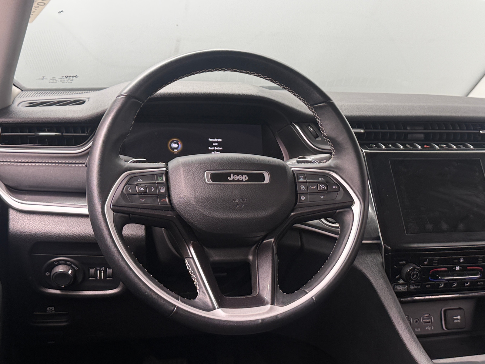 Thumbnail: 2022 Jeep Grand Cherokee L - 5