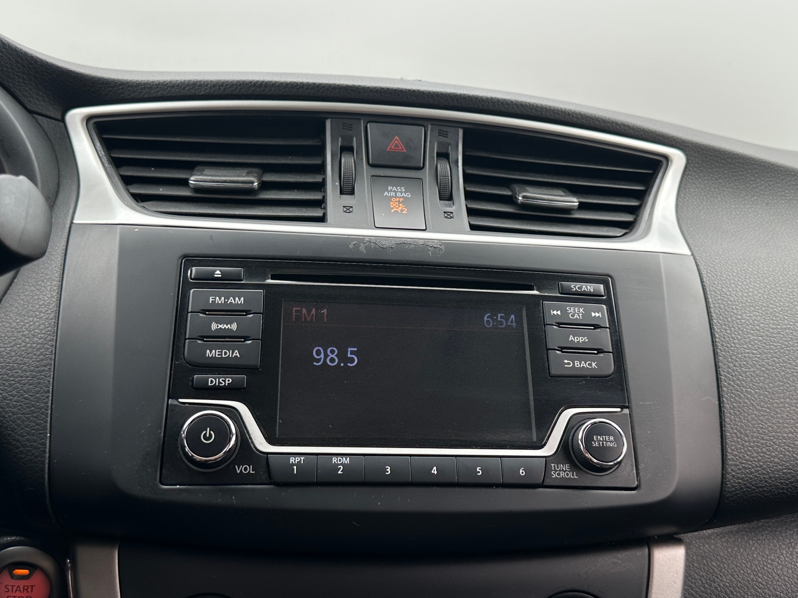 Thumbnail: 2015 Nissan Sentra - 4