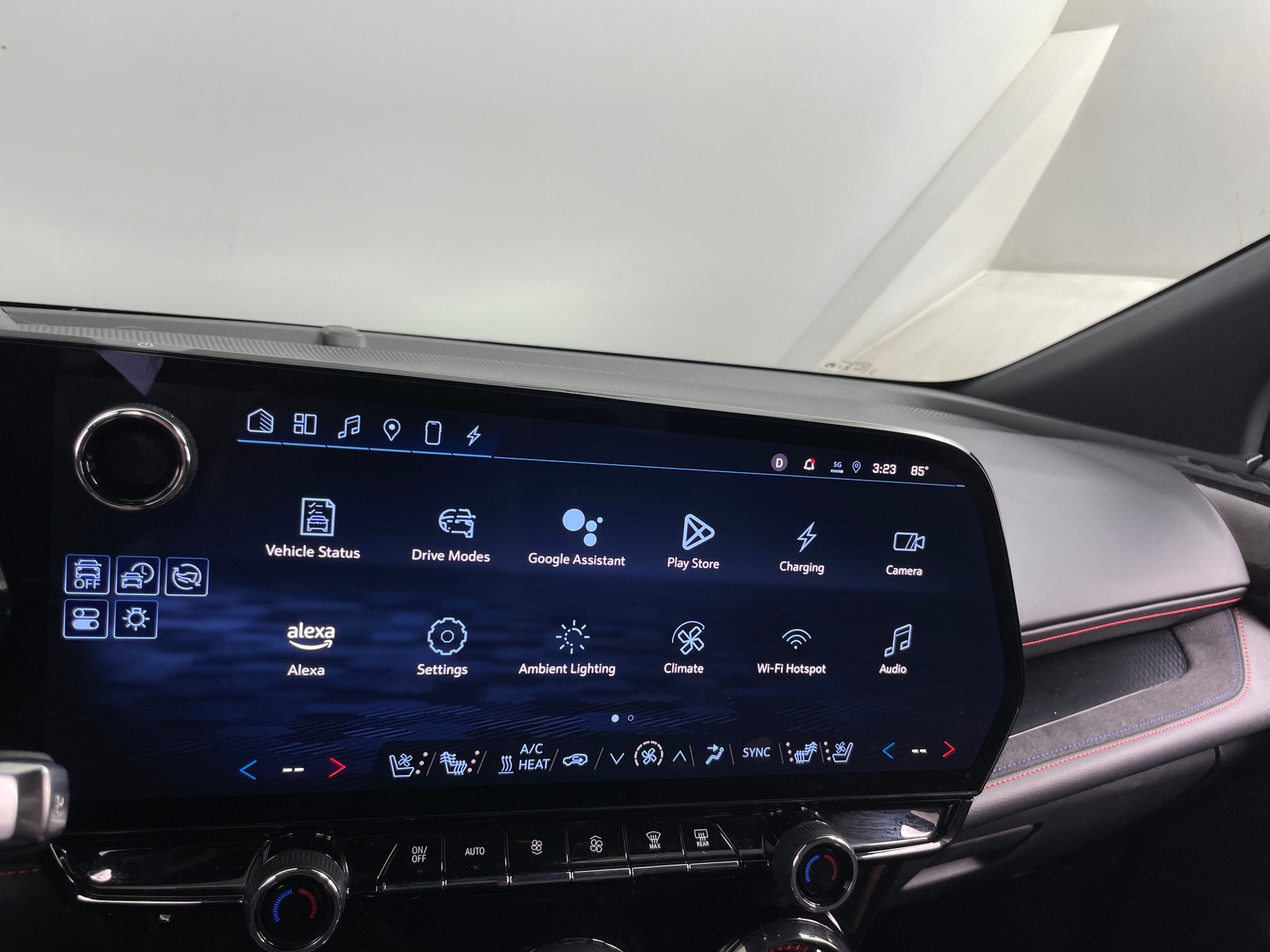 Thumbnail: 2024 Chevrolet Blazer EV - 3