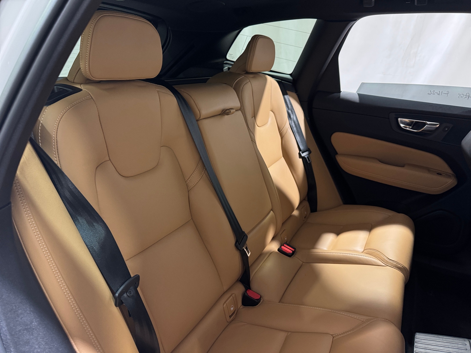 Thumbnail: 2023 Volvo XC60 - 5