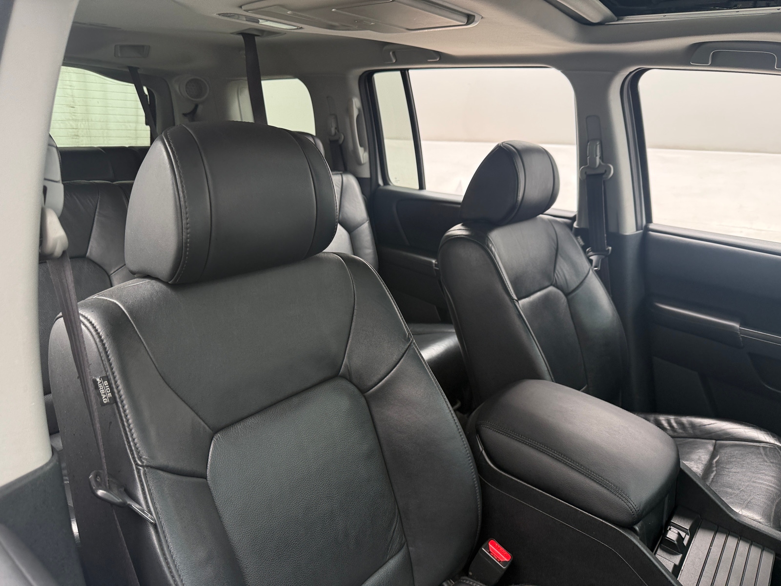 Thumbnail: 2011 Honda Pilot - 2