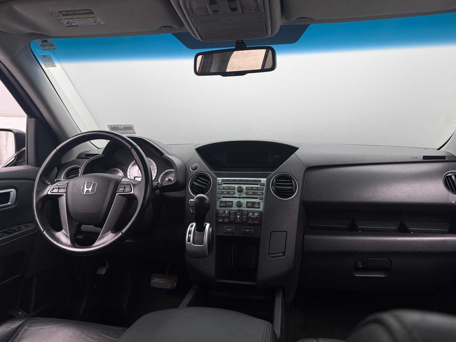 Thumbnail: 2011 Honda Pilot - 3