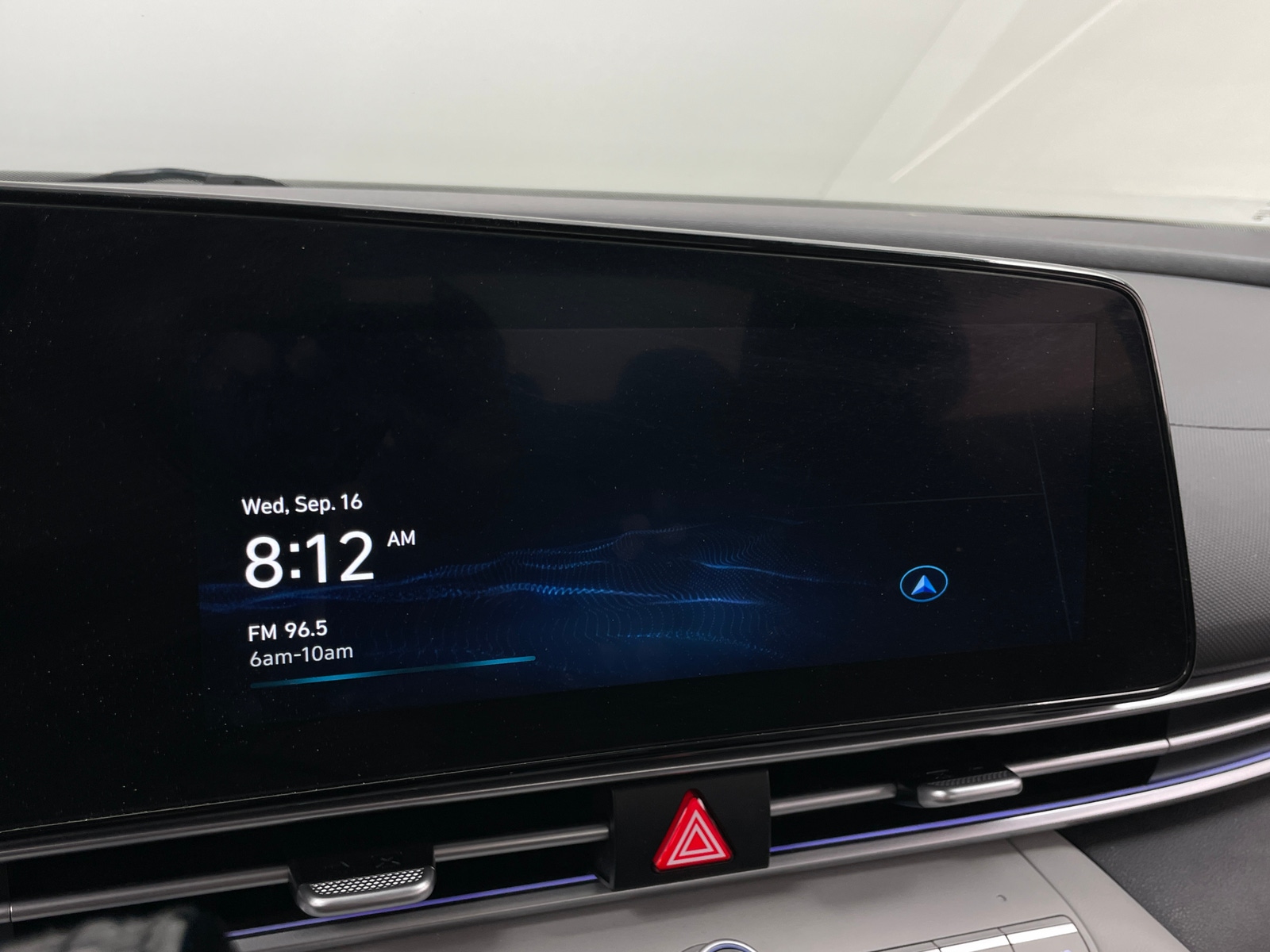 Thumbnail: 2024 Hyundai Elantra - 3