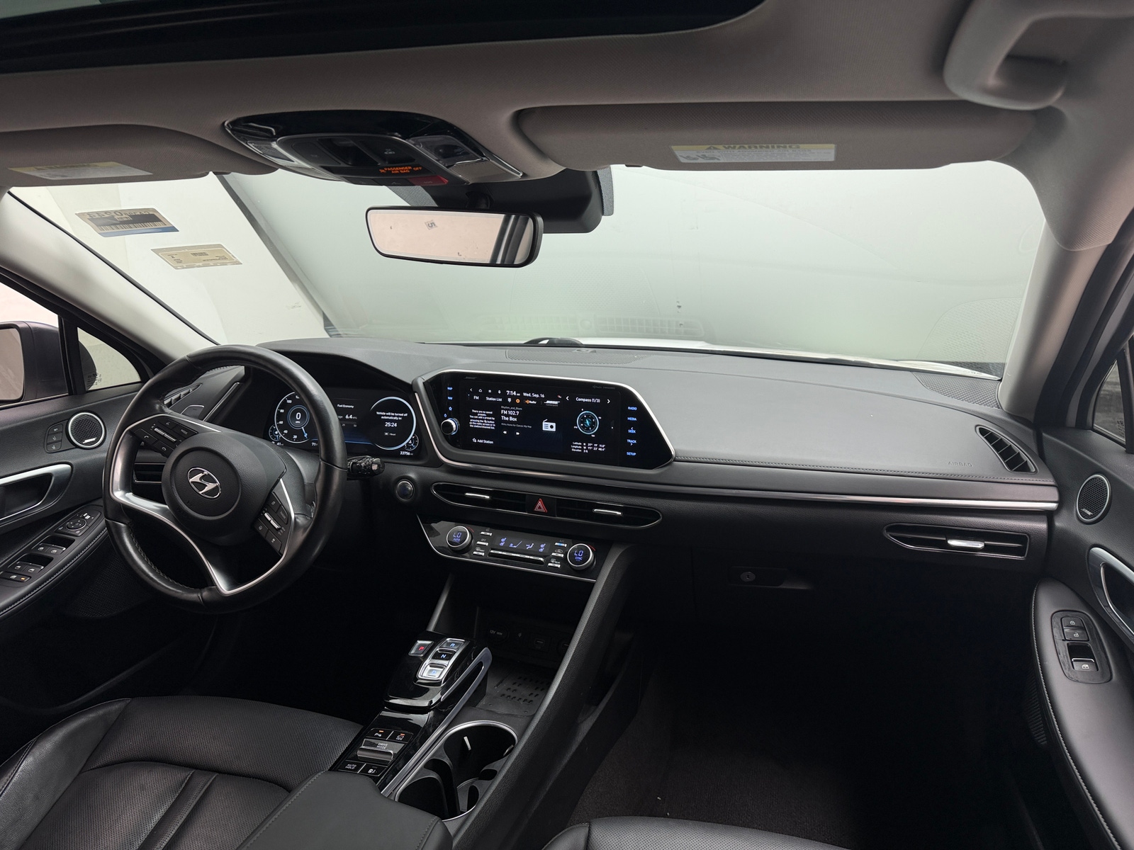 Thumbnail: 2023 Hyundai Sonata - 2