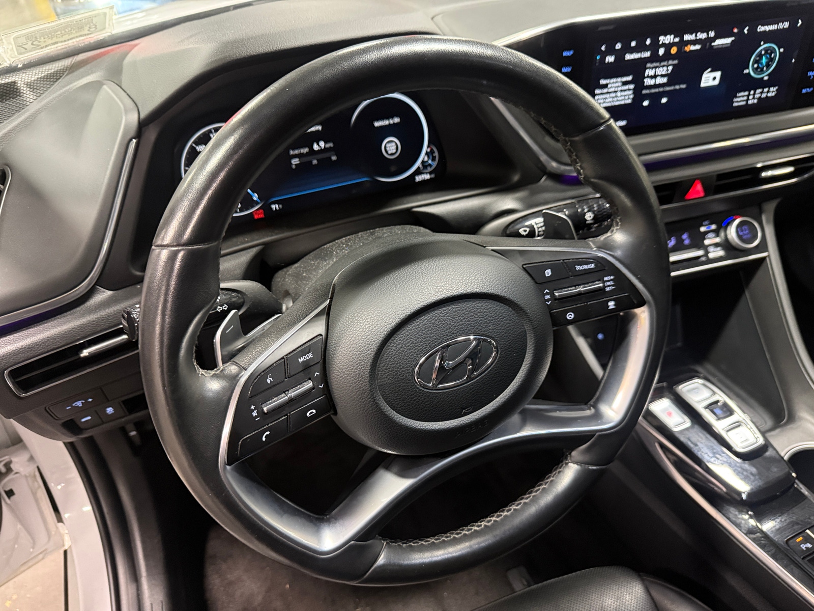 Thumbnail: 2023 Hyundai Sonata - 4