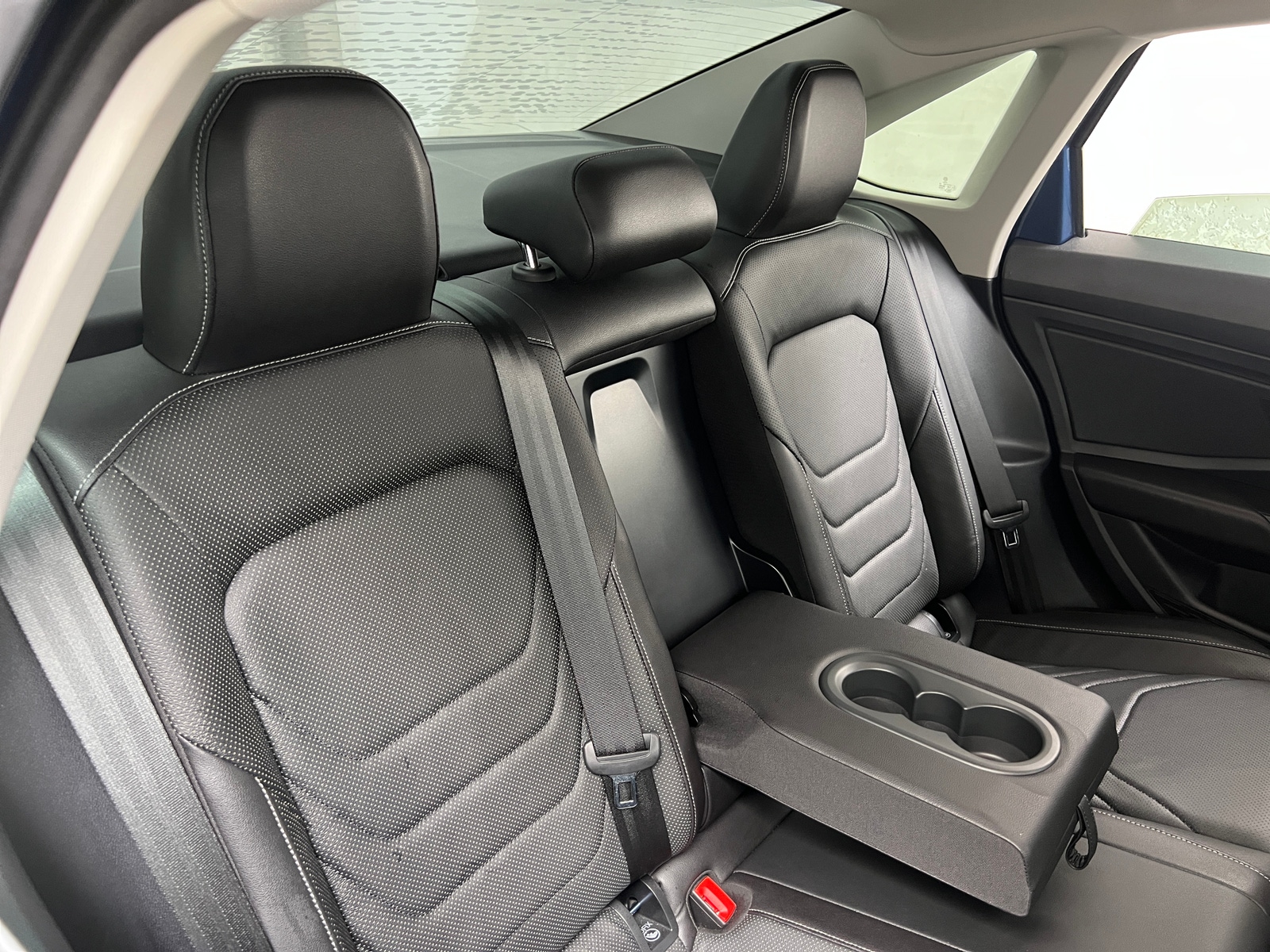 Thumbnail: 2019 Volkswagen Jetta - 6