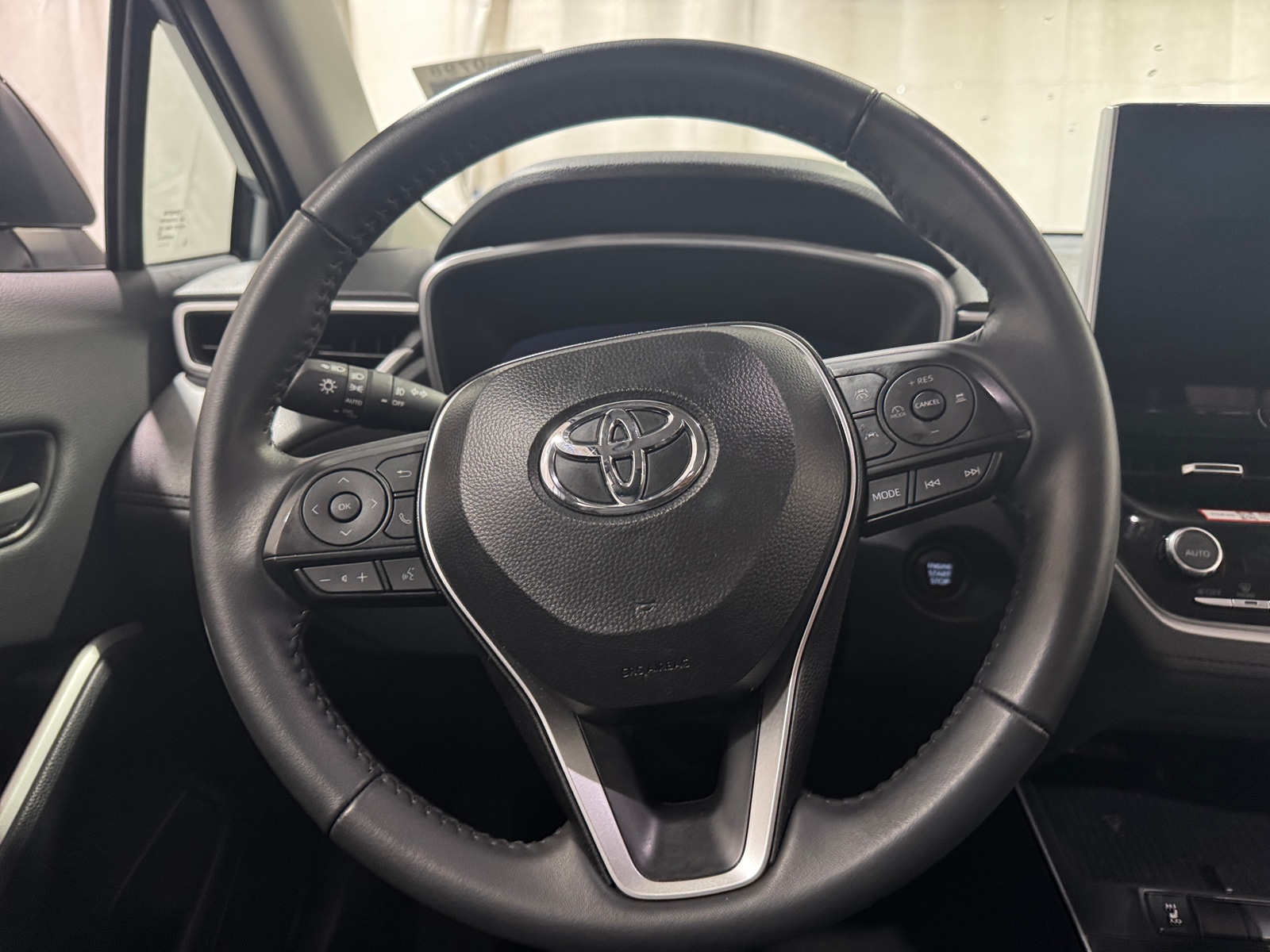 Thumbnail: 2026 Toyota Corolla Cross - 4