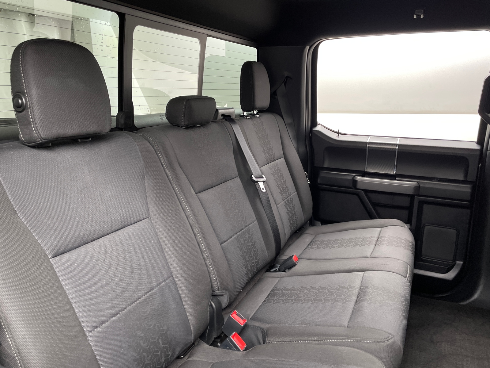 Thumbnail: 2019 Ford Econoline - 6