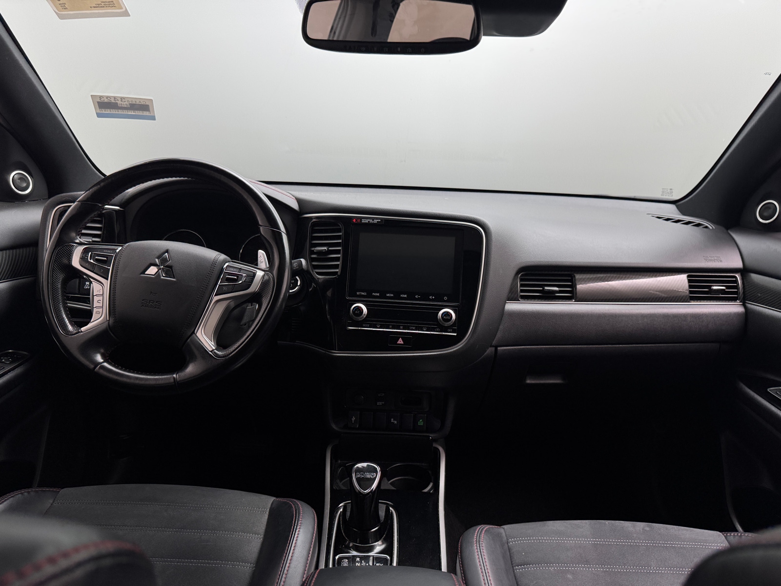 Thumbnail: 2021 Mitsubishi Outlander - 3