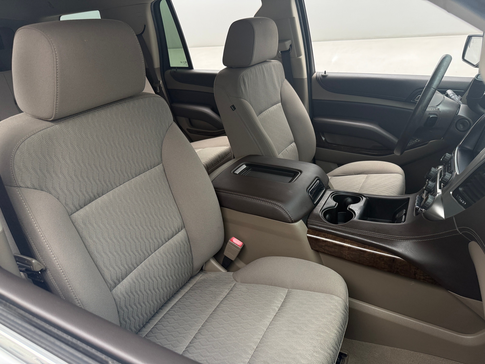 Thumbnail: 2019 Chevrolet Tahoe - 2