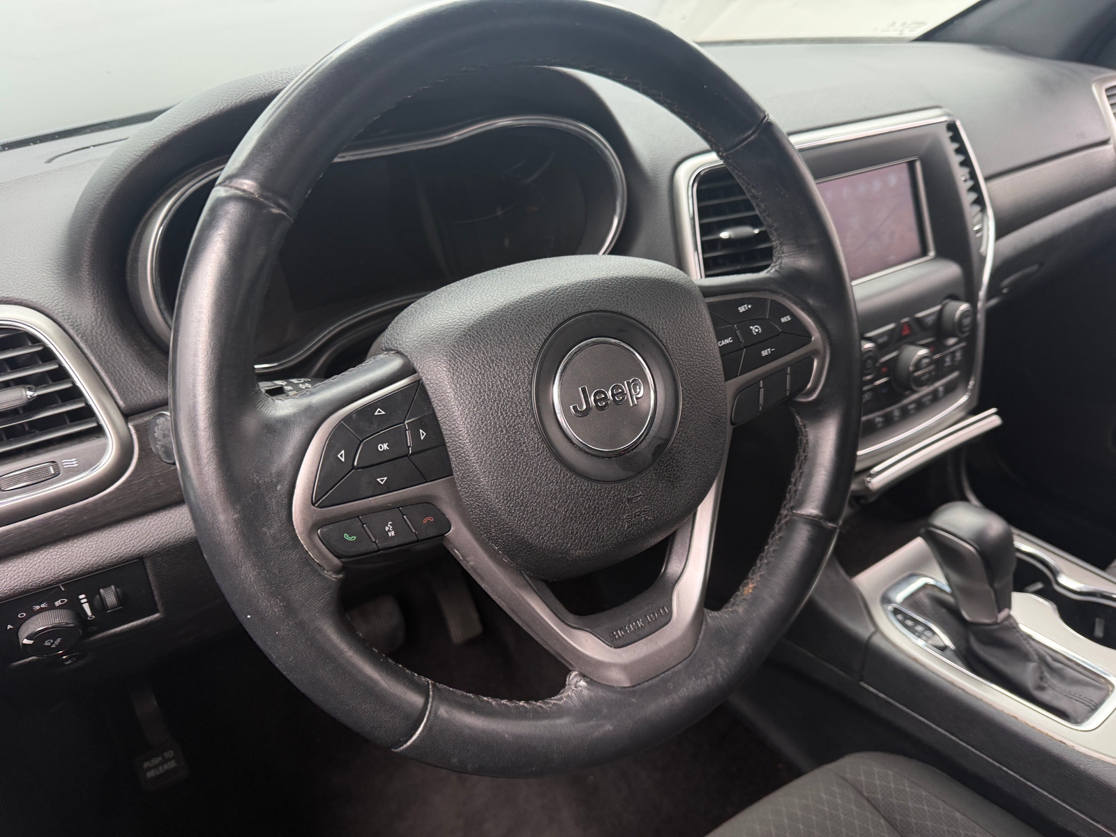 Thumbnail: 2018 Jeep Grand Cherokee - 5
