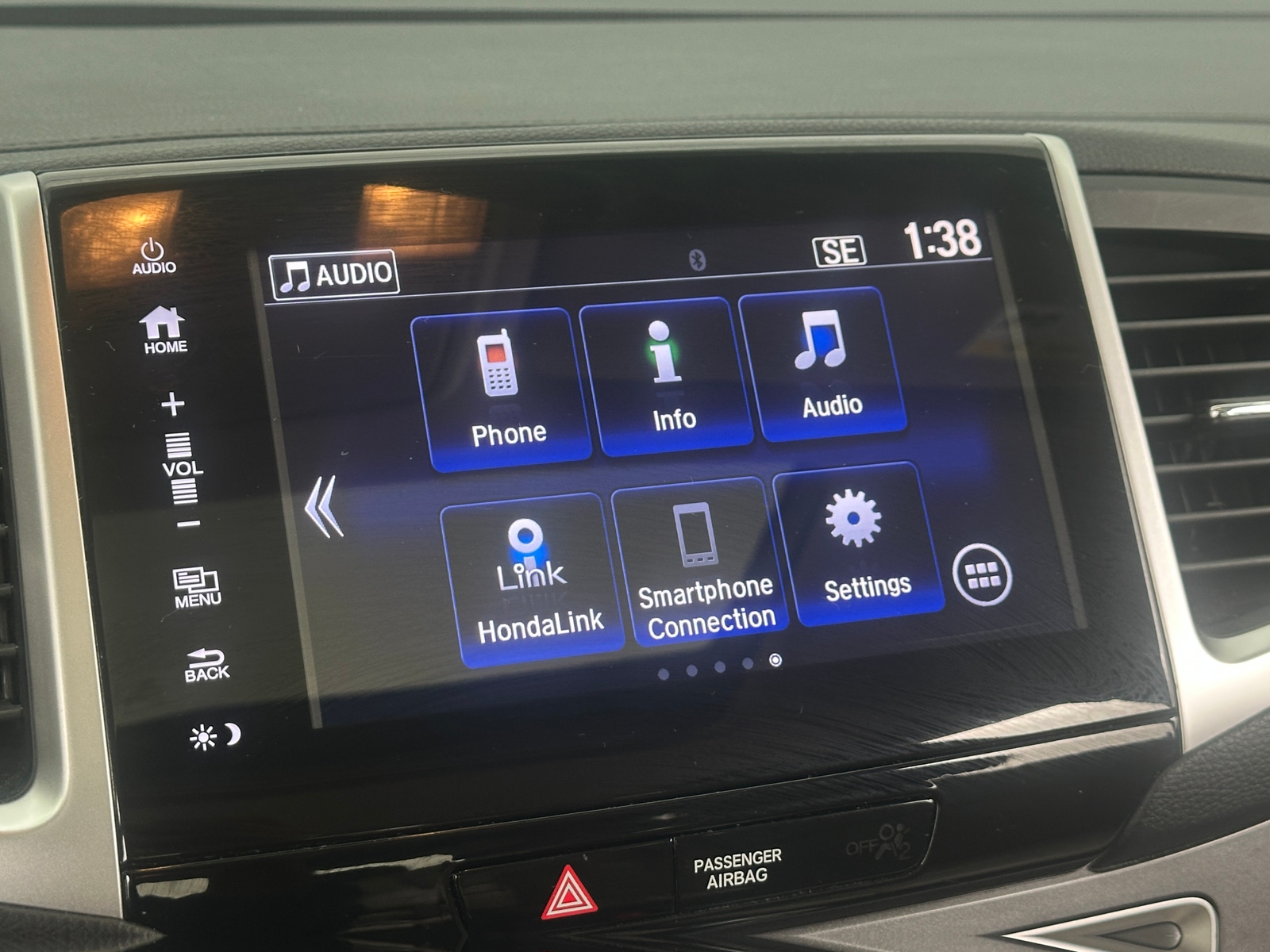Thumbnail: 2018 Honda Pilot - 4