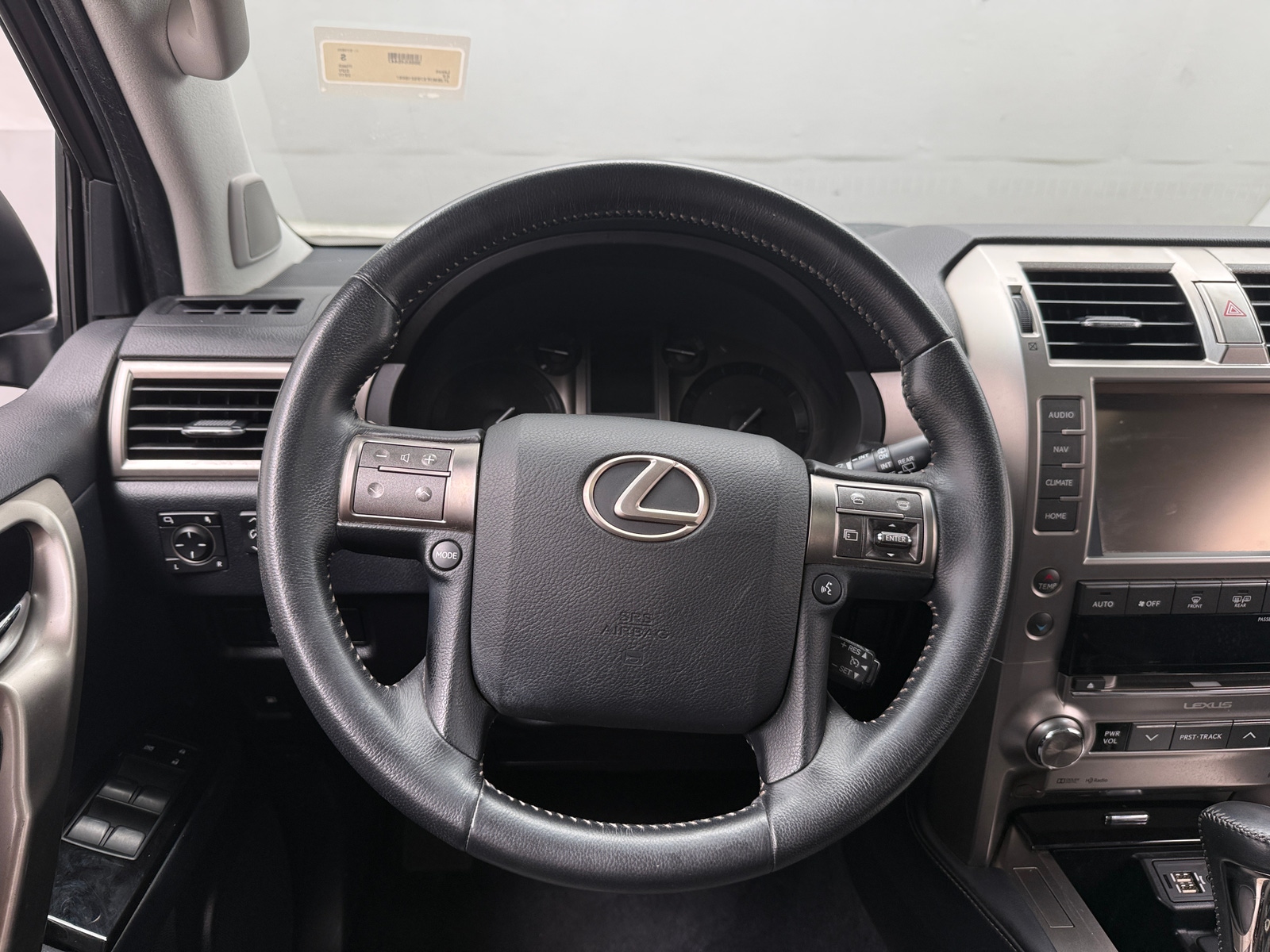 Thumbnail: 2019 Lexus GX - 4