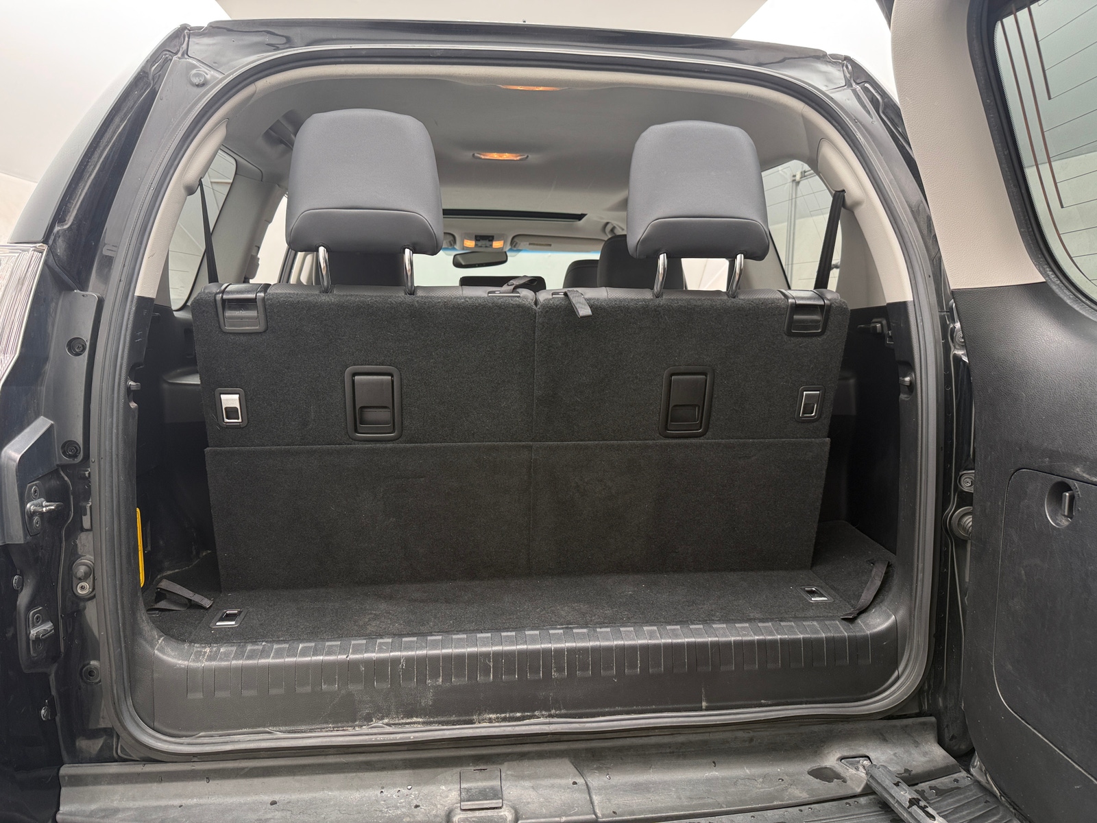 Thumbnail: 2019 Lexus GX - 6