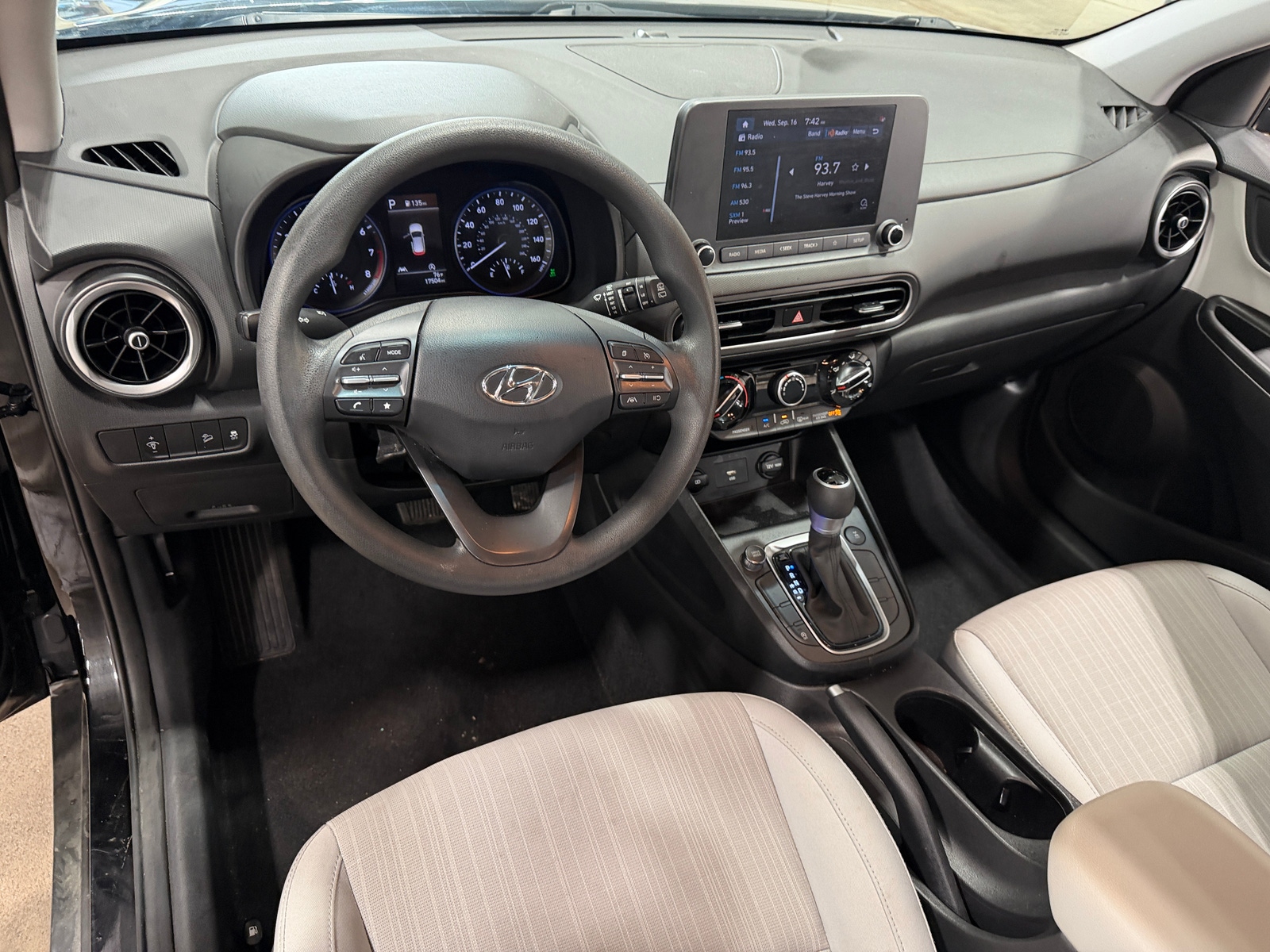Thumbnail: 2023 Hyundai Kona - 3