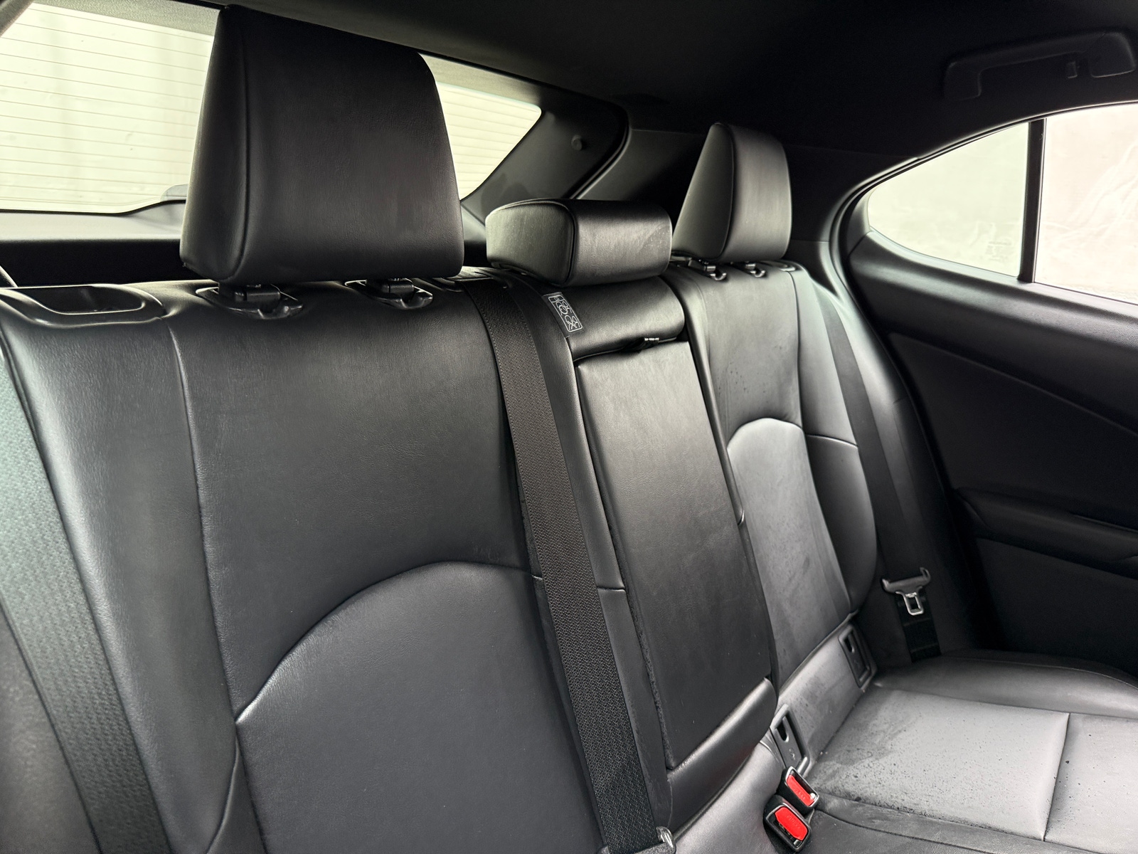 Thumbnail: 2019 Lexus UX - 6