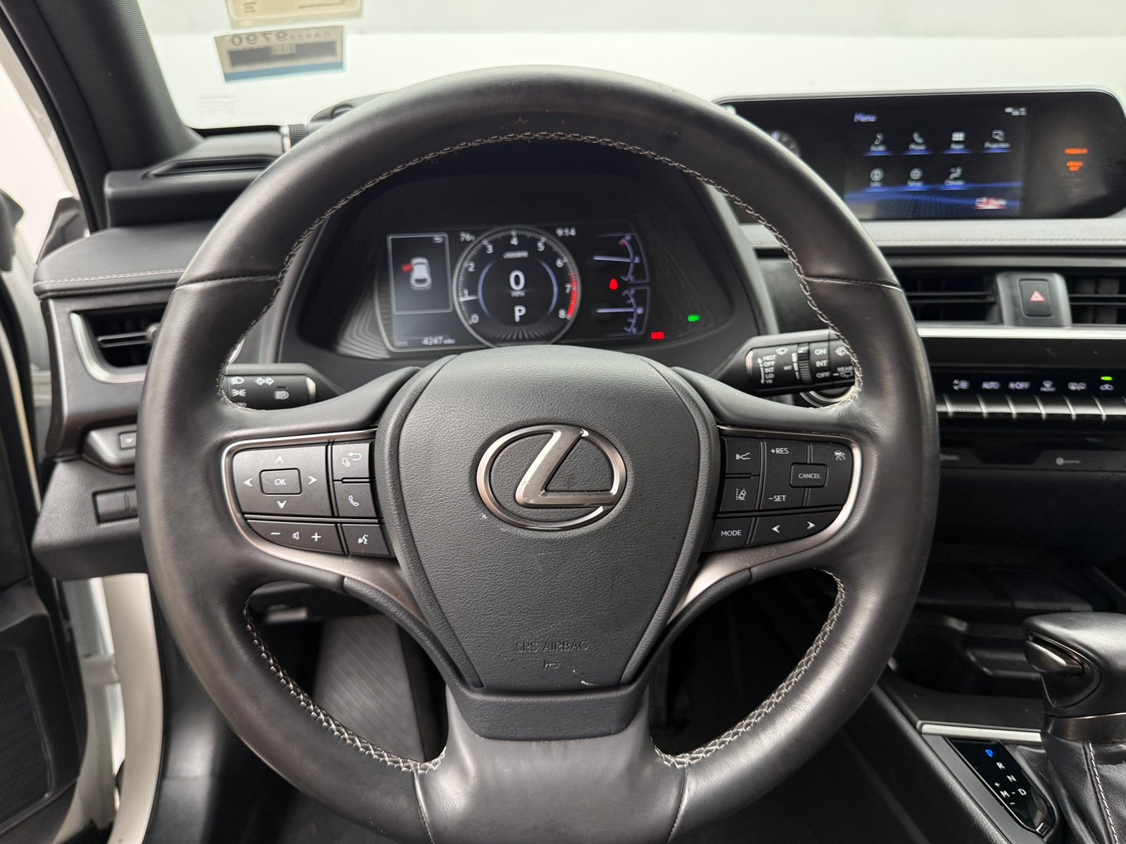 Thumbnail: 2019 Lexus UX - 5