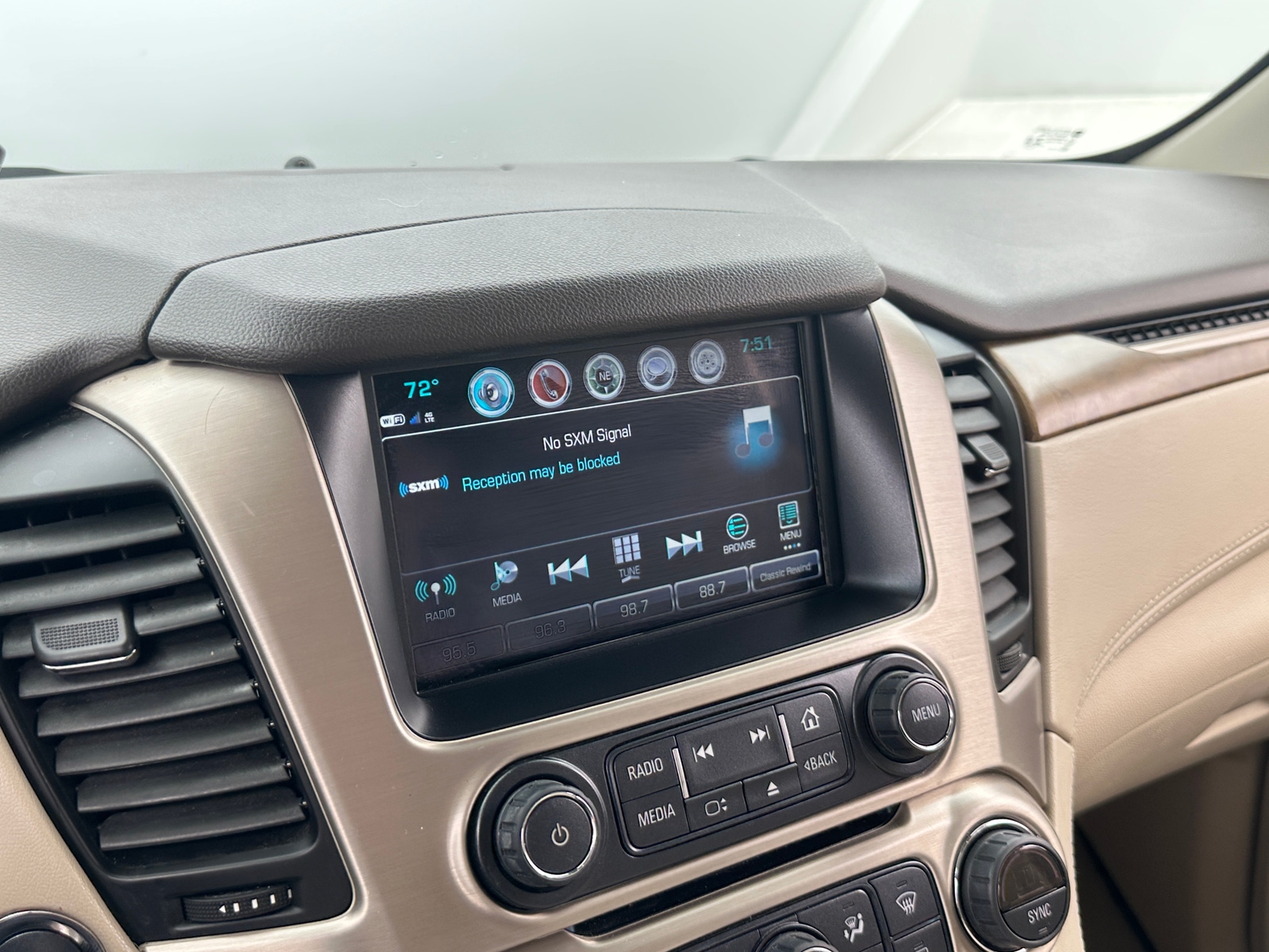 Thumbnail: 2020 GMC Yukon - 3