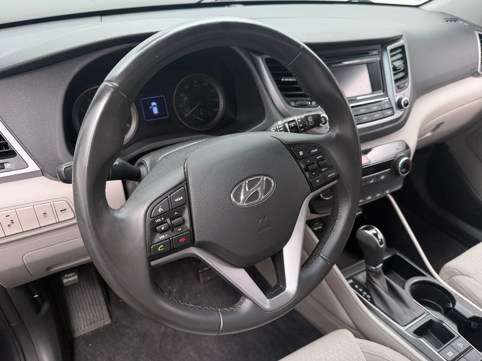 Thumbnail: 2016 Hyundai Tucson - 5