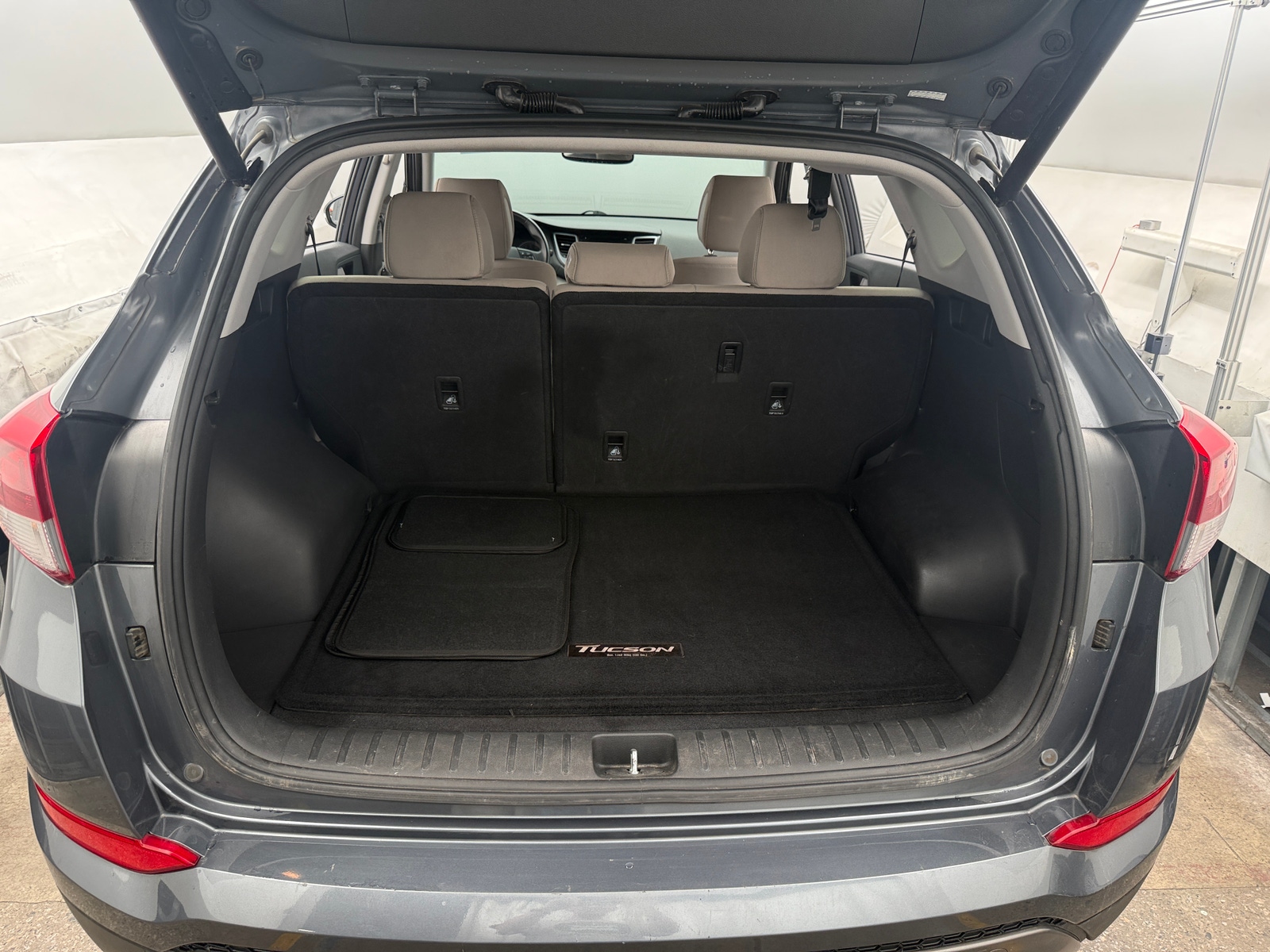 Thumbnail: 2016 Hyundai Tucson - 7