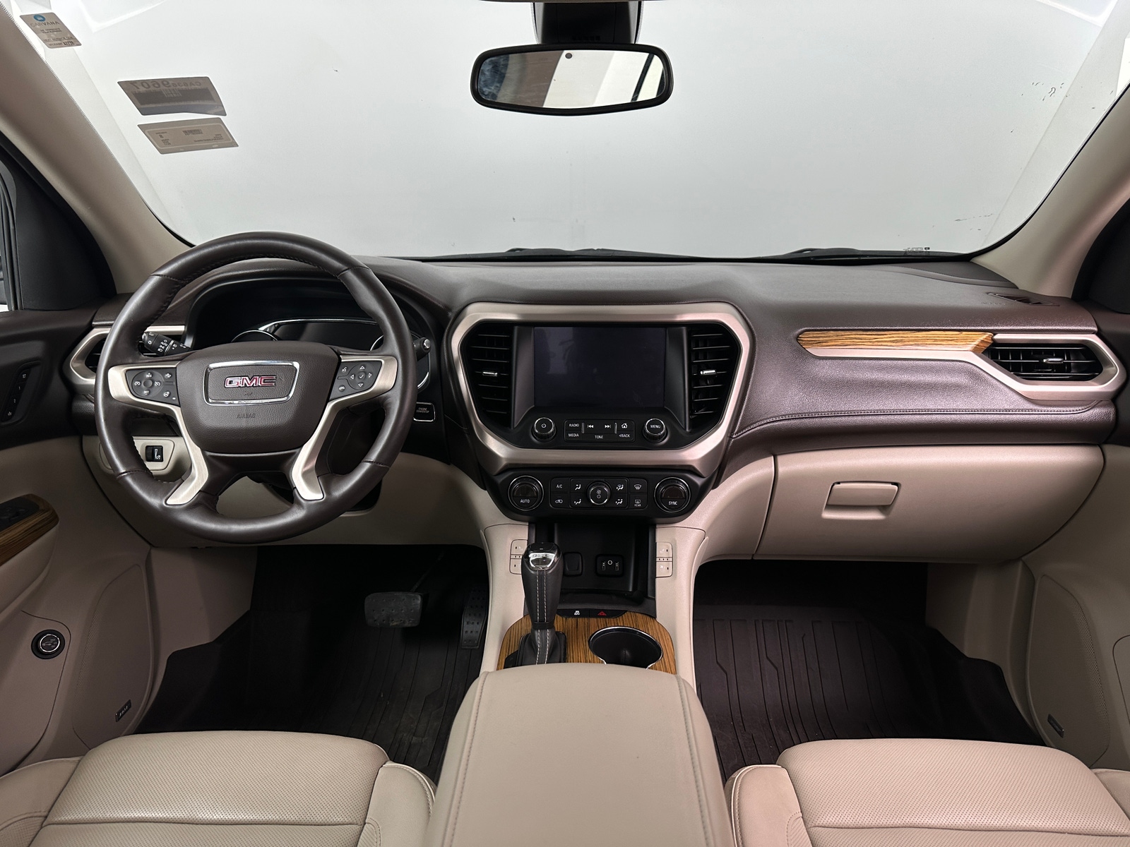 Thumbnail: 2017 GMC Acadia - 2