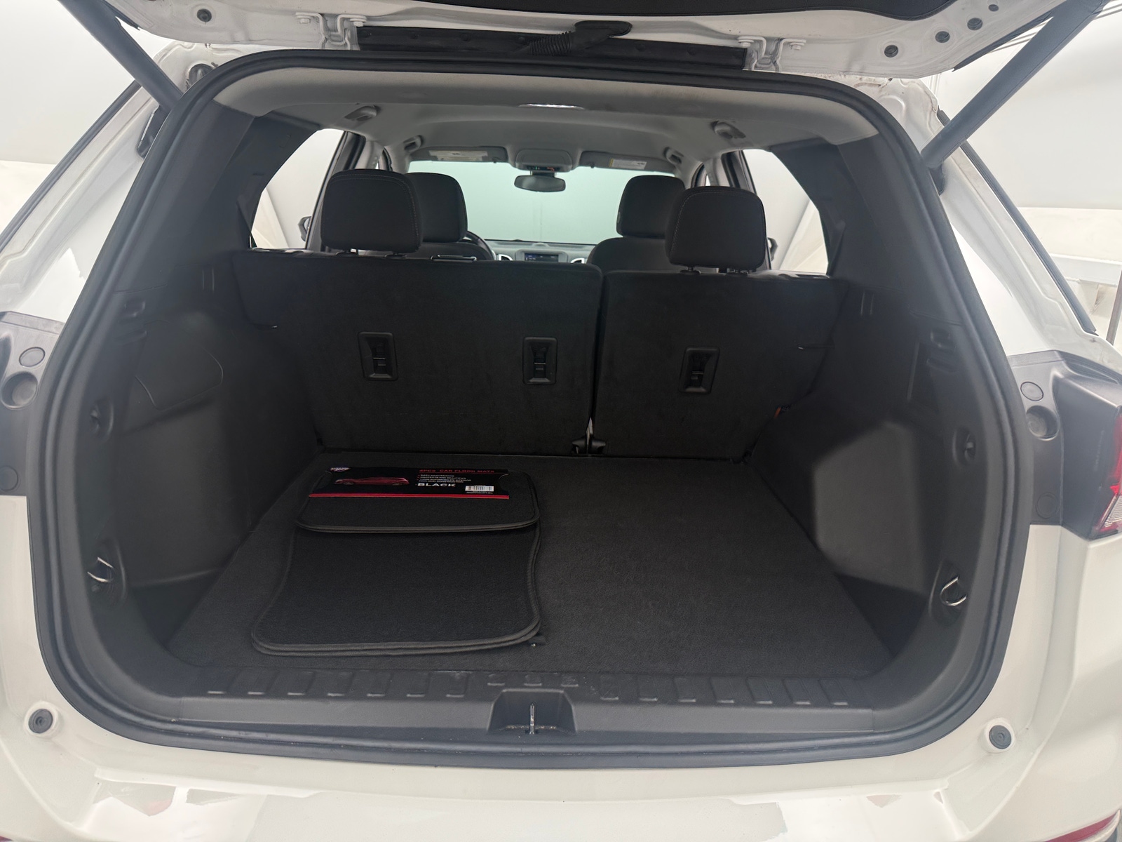Thumbnail: 2024 Chevrolet Equinox - 7