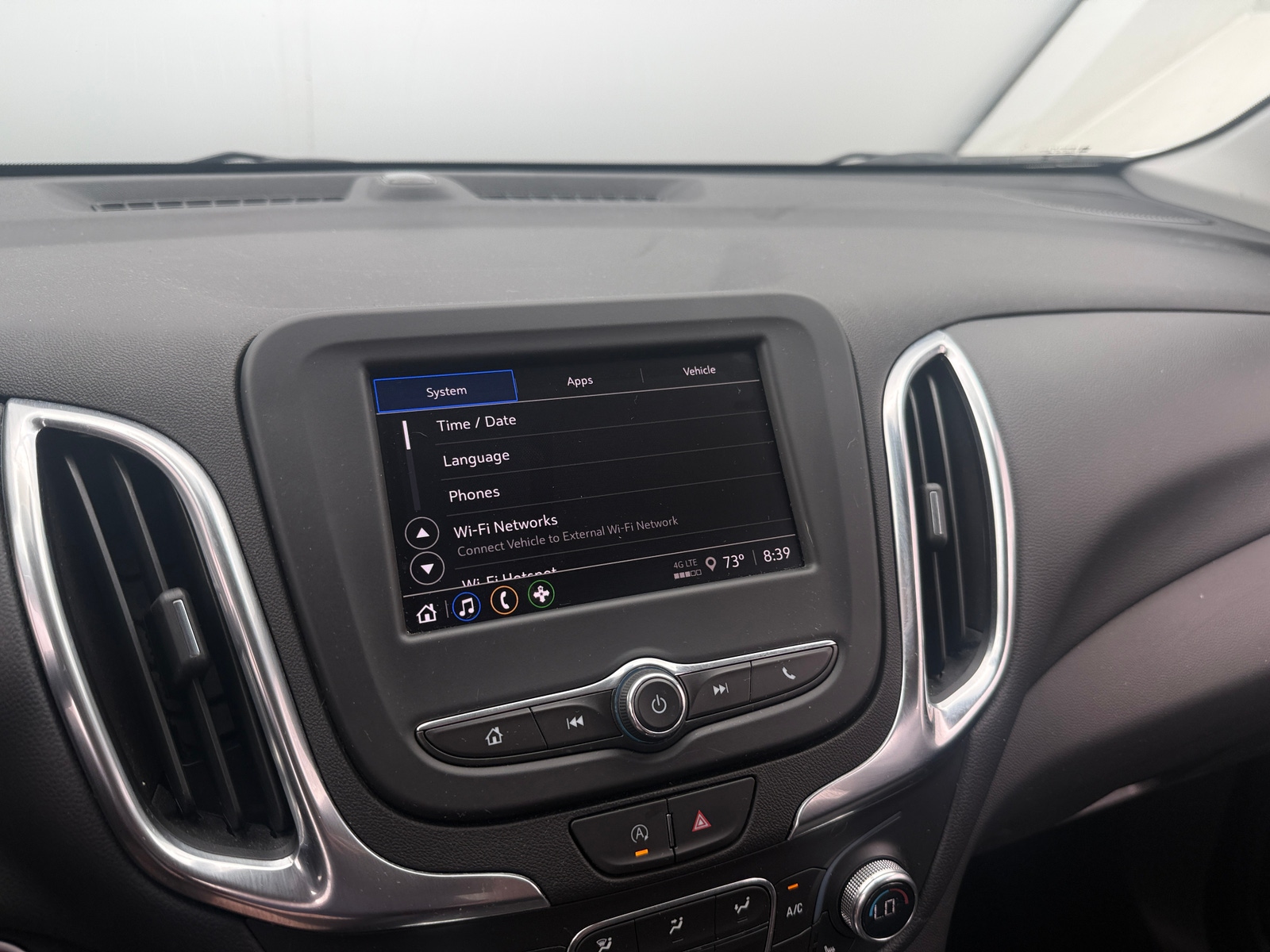 Thumbnail: 2024 Chevrolet Equinox - 4