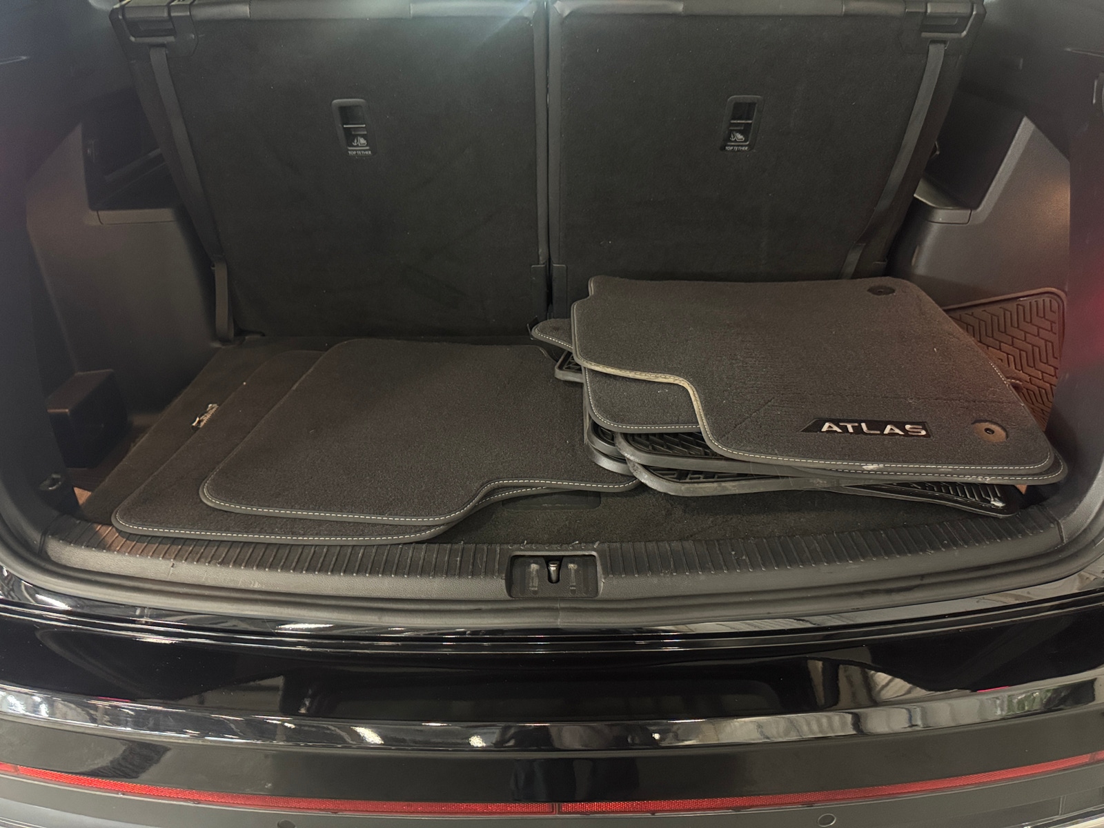 Thumbnail: 2021 Volkswagen Atlas - 6