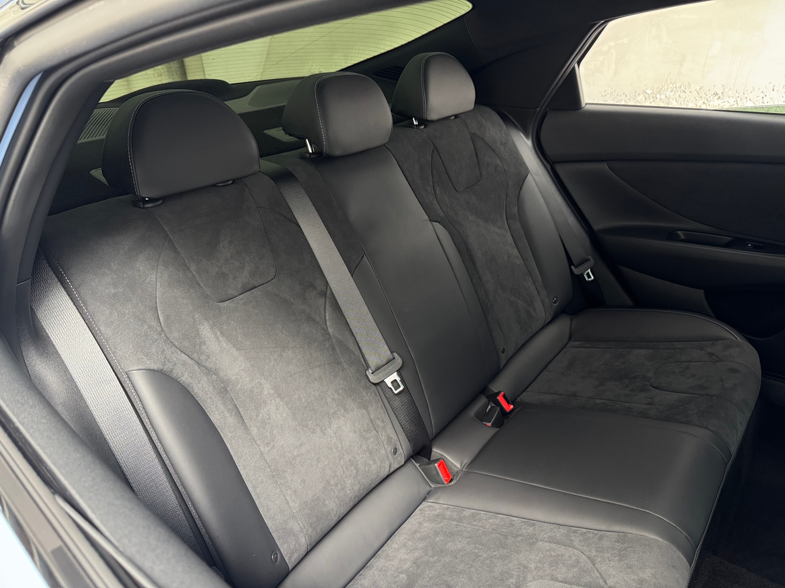 Thumbnail: 2023 Hyundai Elantra - 5