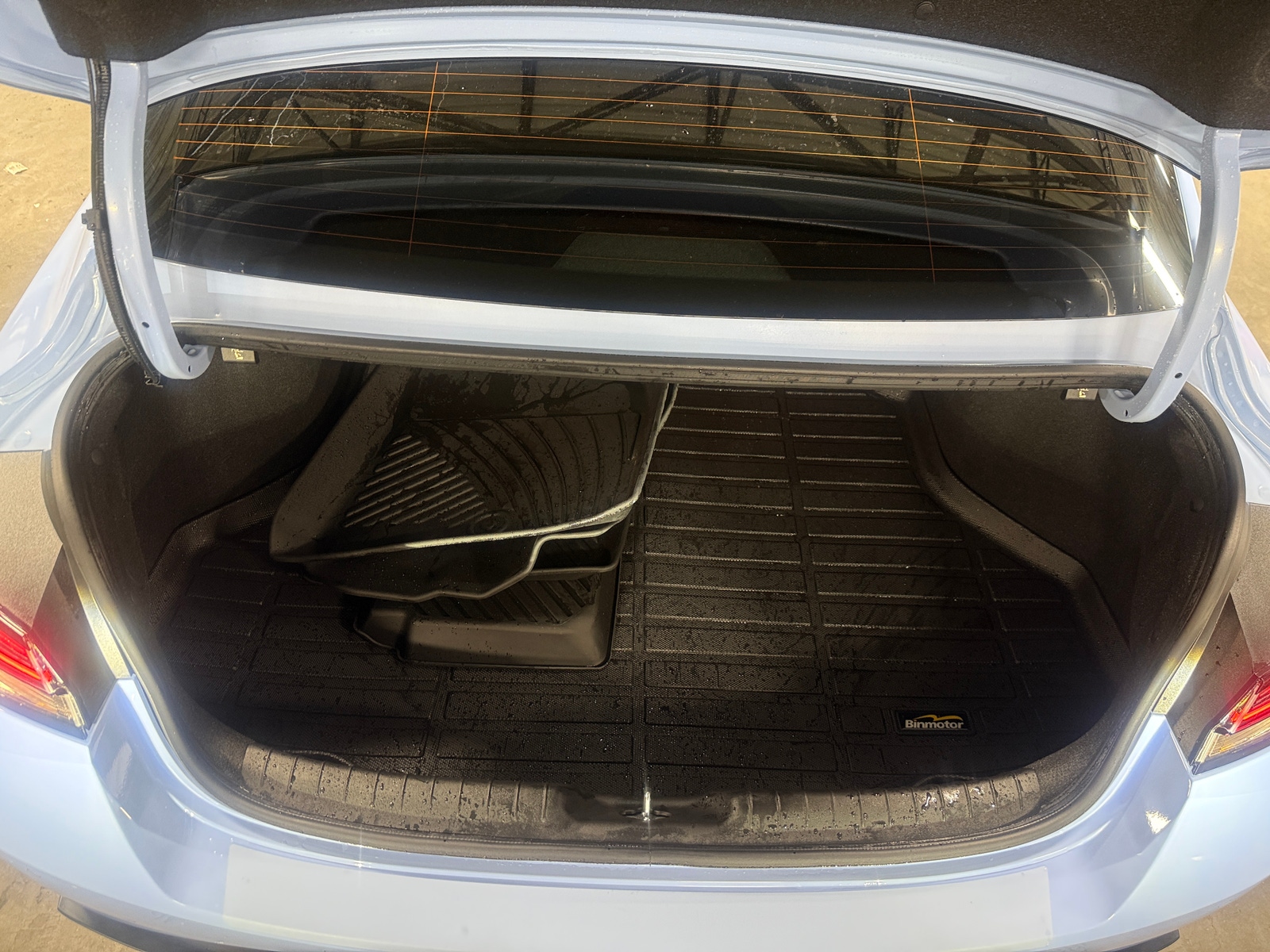 Thumbnail: 2023 Hyundai Elantra - 6