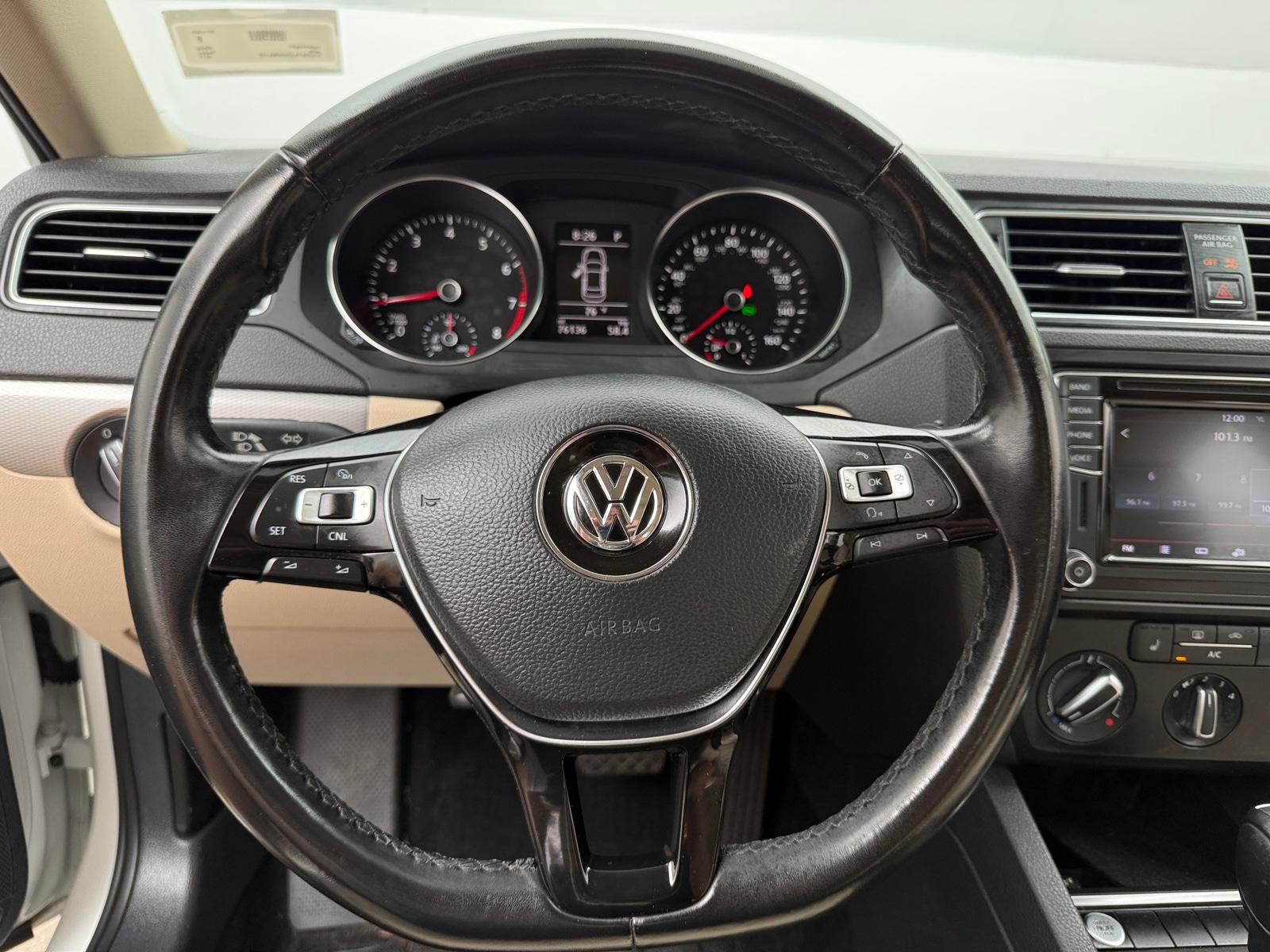Thumbnail: 2017 Volkswagen Jetta - 5