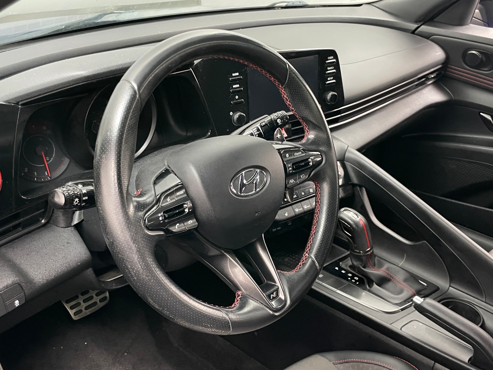 Thumbnail: 2022 Hyundai Elantra - 5