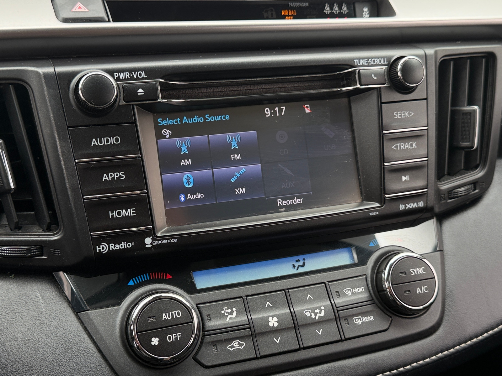 Thumbnail: 2017 Toyota RAV4 - 4