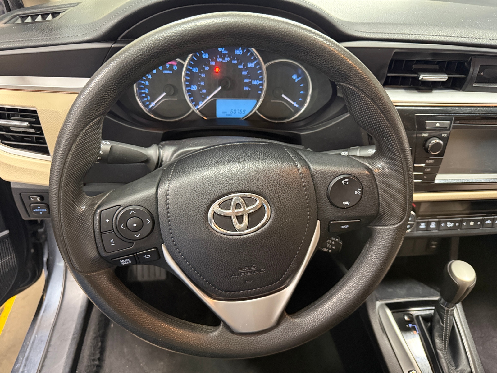 Thumbnail: 2015 Toyota Corolla - 5