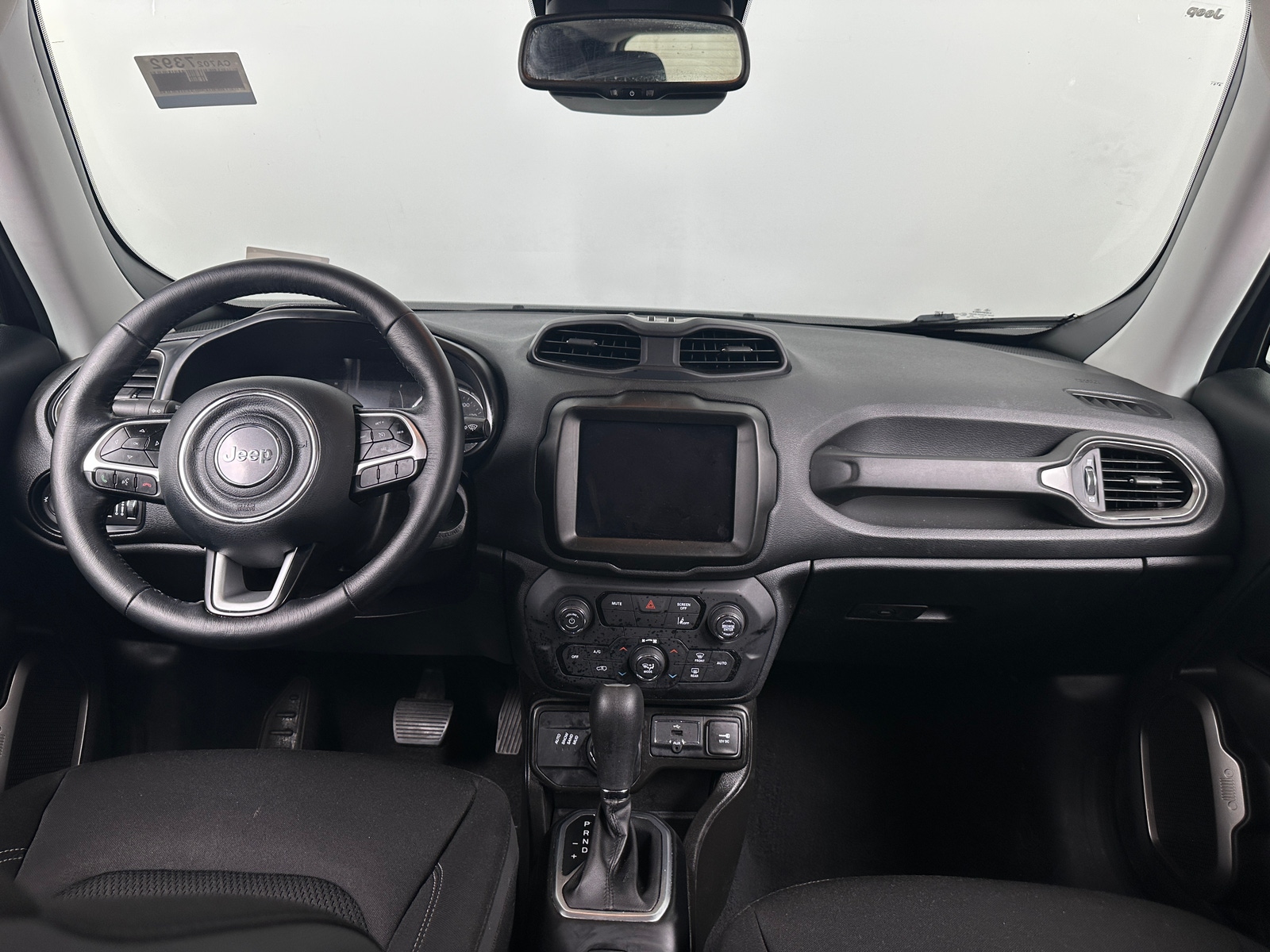 Thumbnail: 2023 Jeep Renegade - 3