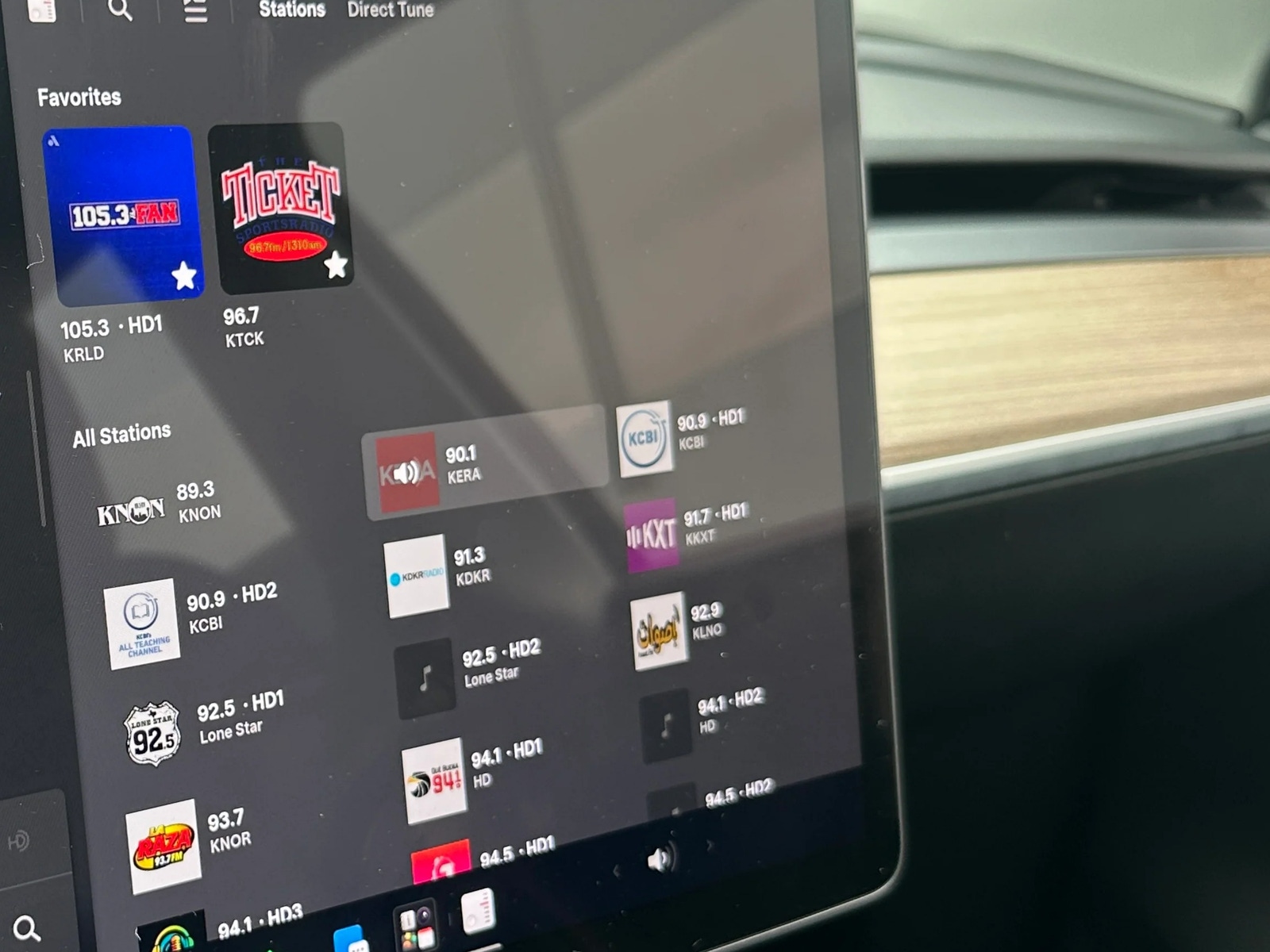 Thumbnail: 2023 Tesla Model Y - 3