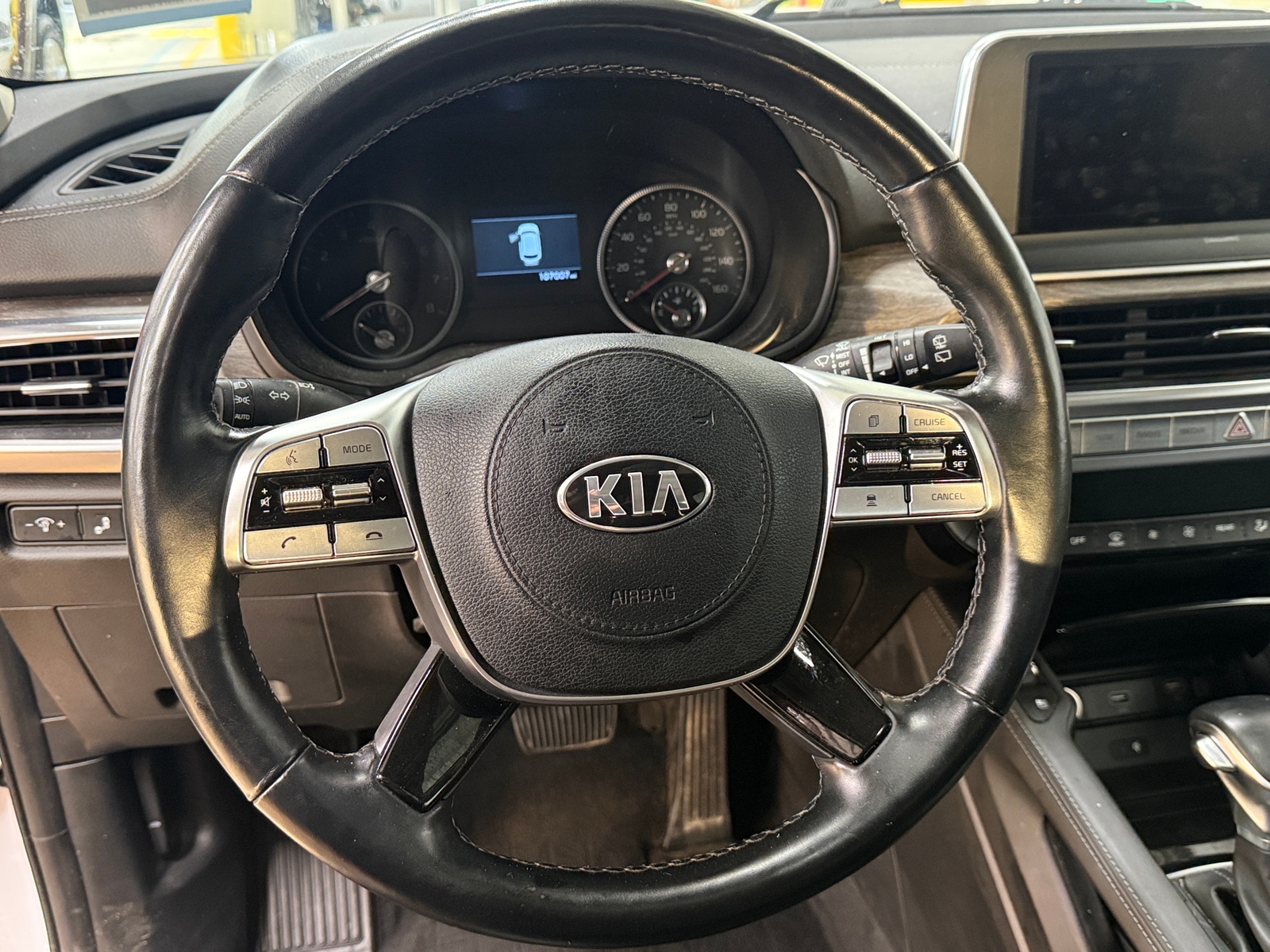 Thumbnail: 2021 Kia Telluride - 4