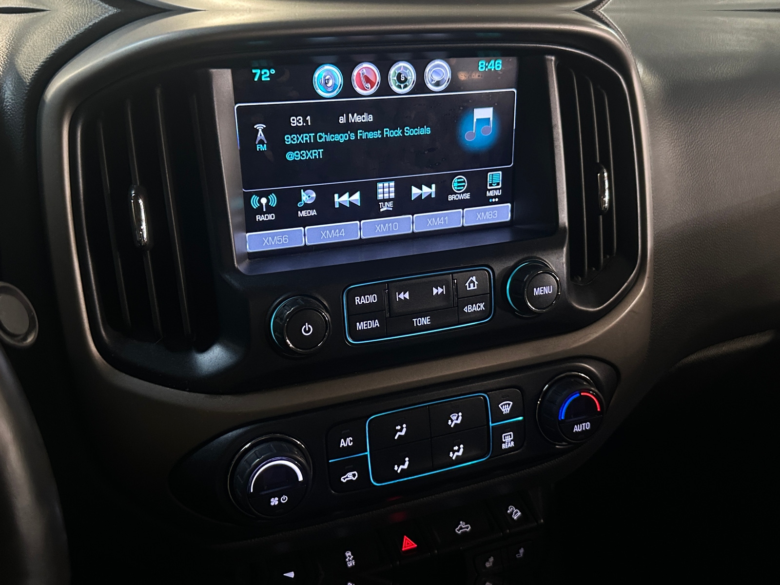Thumbnail: 2017 Chevrolet Colorado - 3