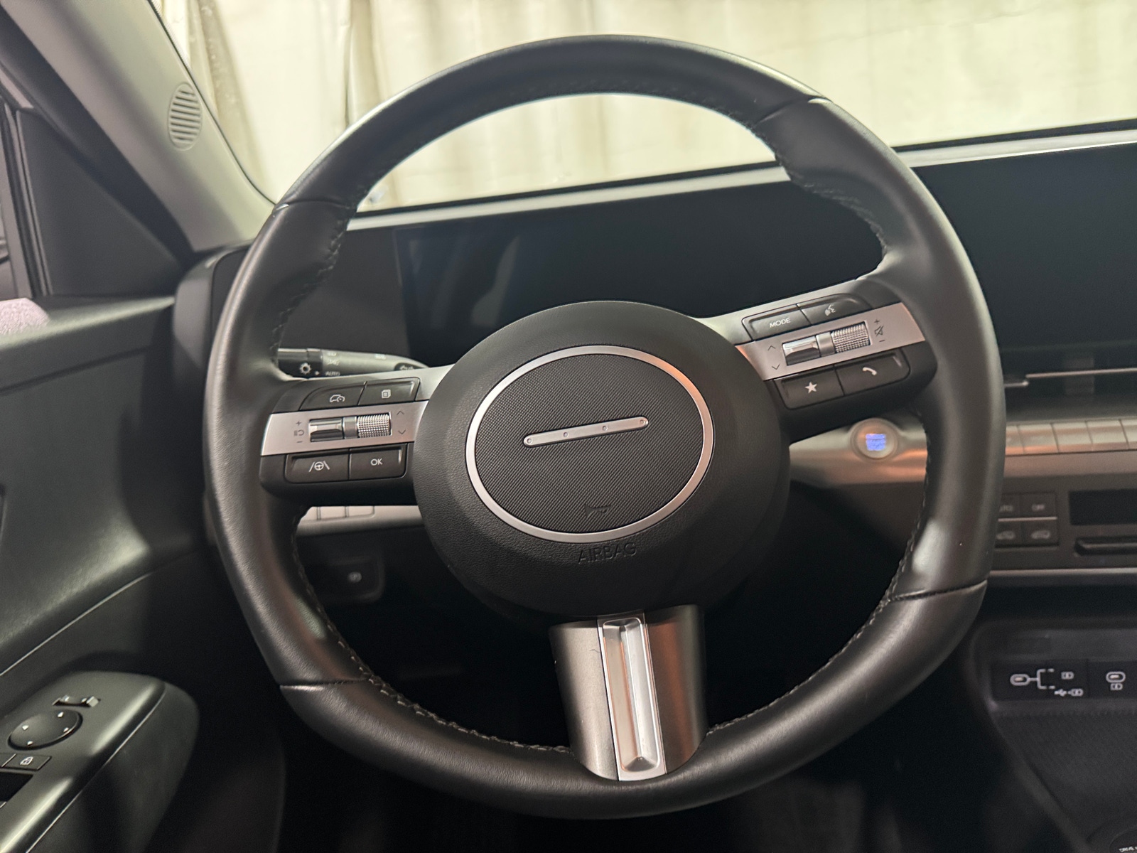 Thumbnail: 2025 Hyundai Kona - 5